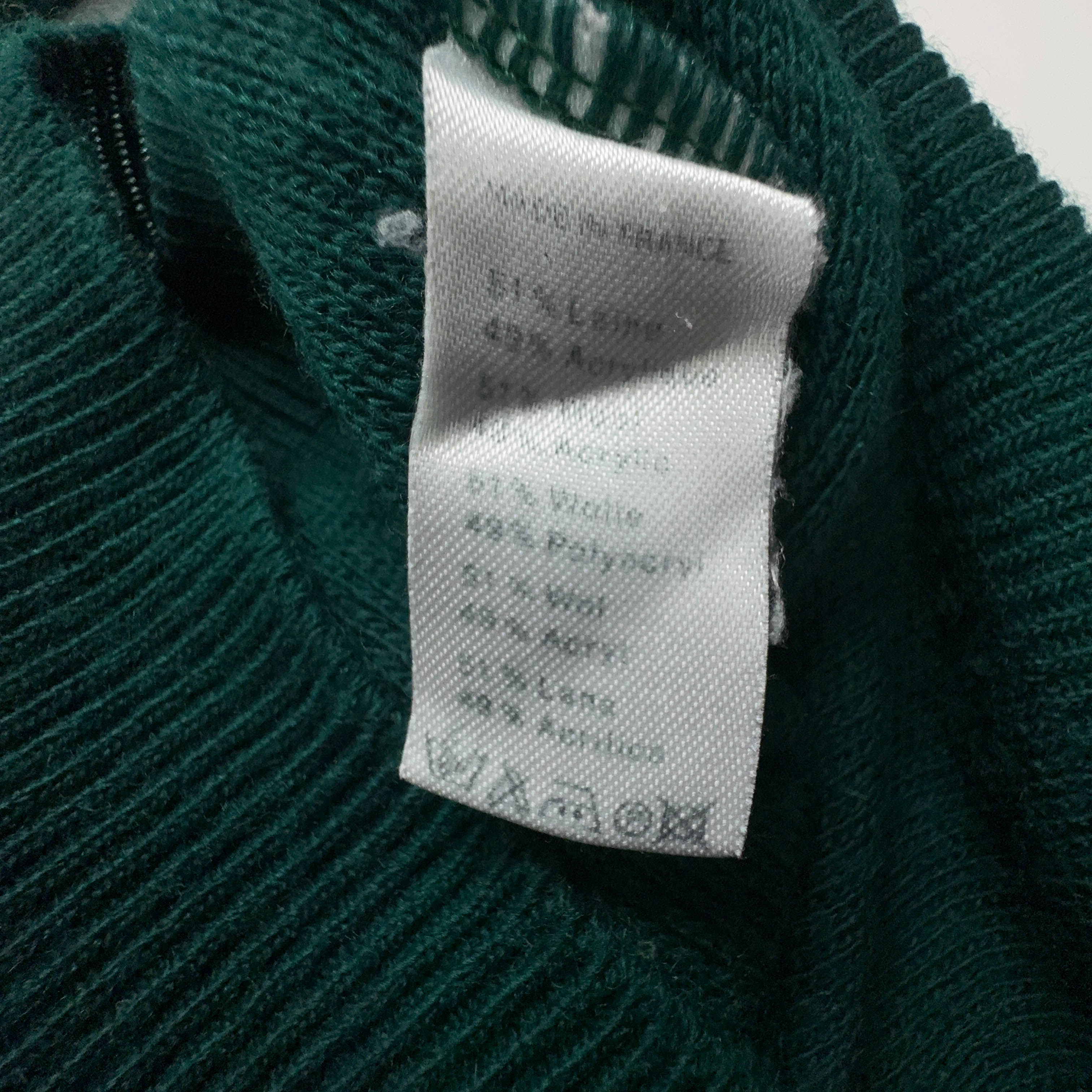 Maglione leggero Lacoste verde con scollo a v 80% lana - Taglia L uomo