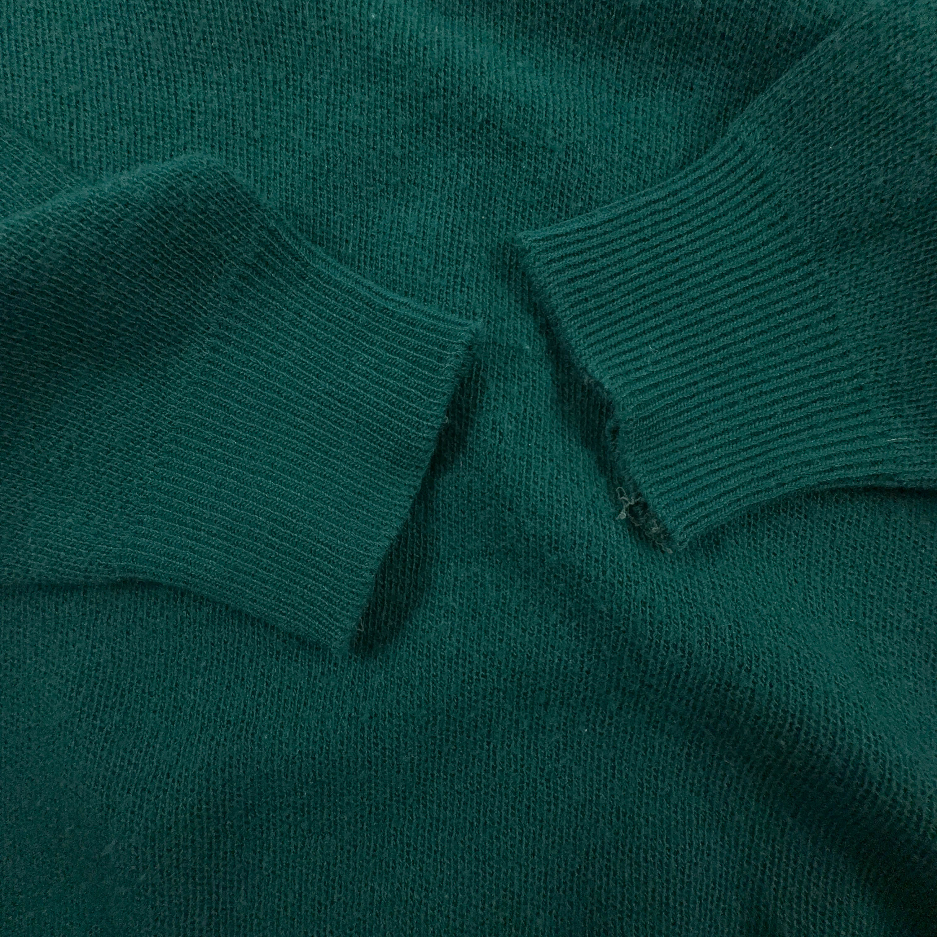 Maglione leggero Lacoste verde con scollo a v 80% lana - Taglia L uomo