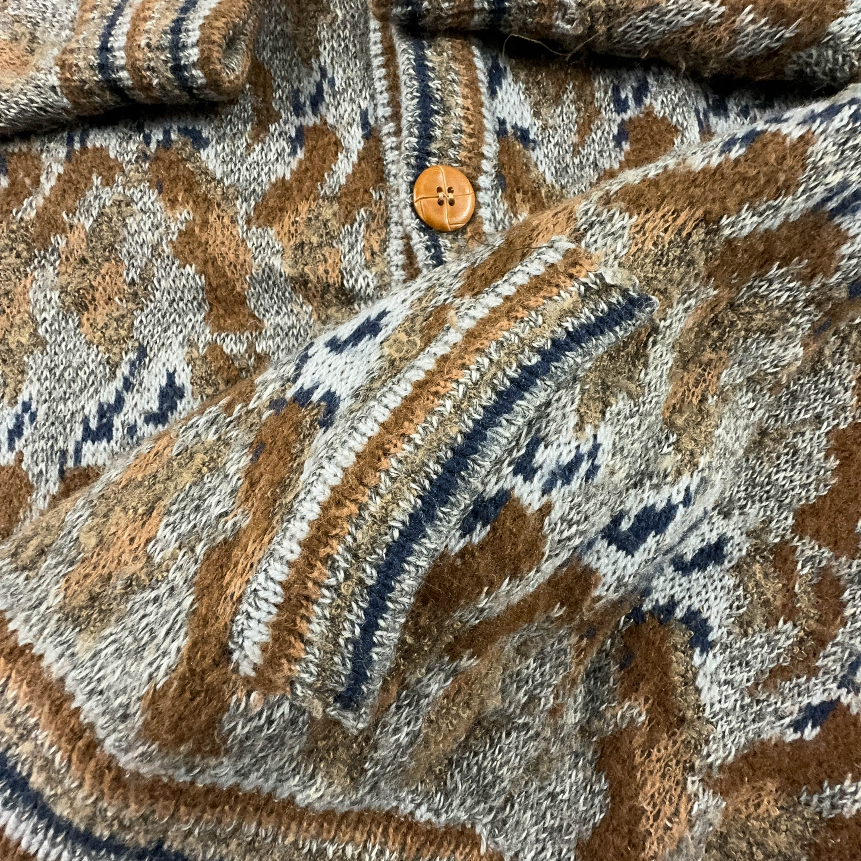 Cardigan Vintage 40% lana marrone a fantasia geometrica con bottoni - Taglia M uomo