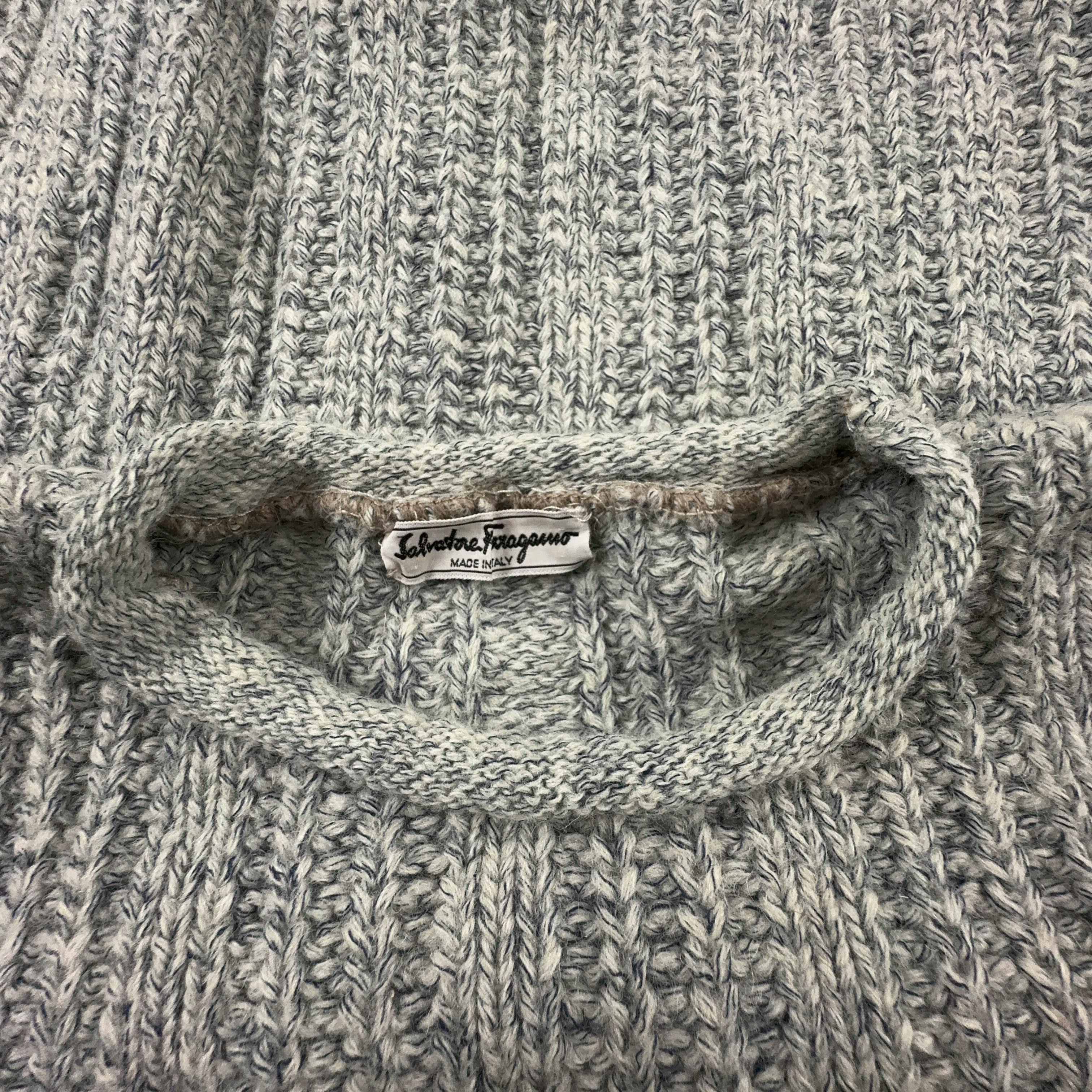 Maglione Salvatore Ferragamo grigio e bianco a girocollo - Taglia S uomo