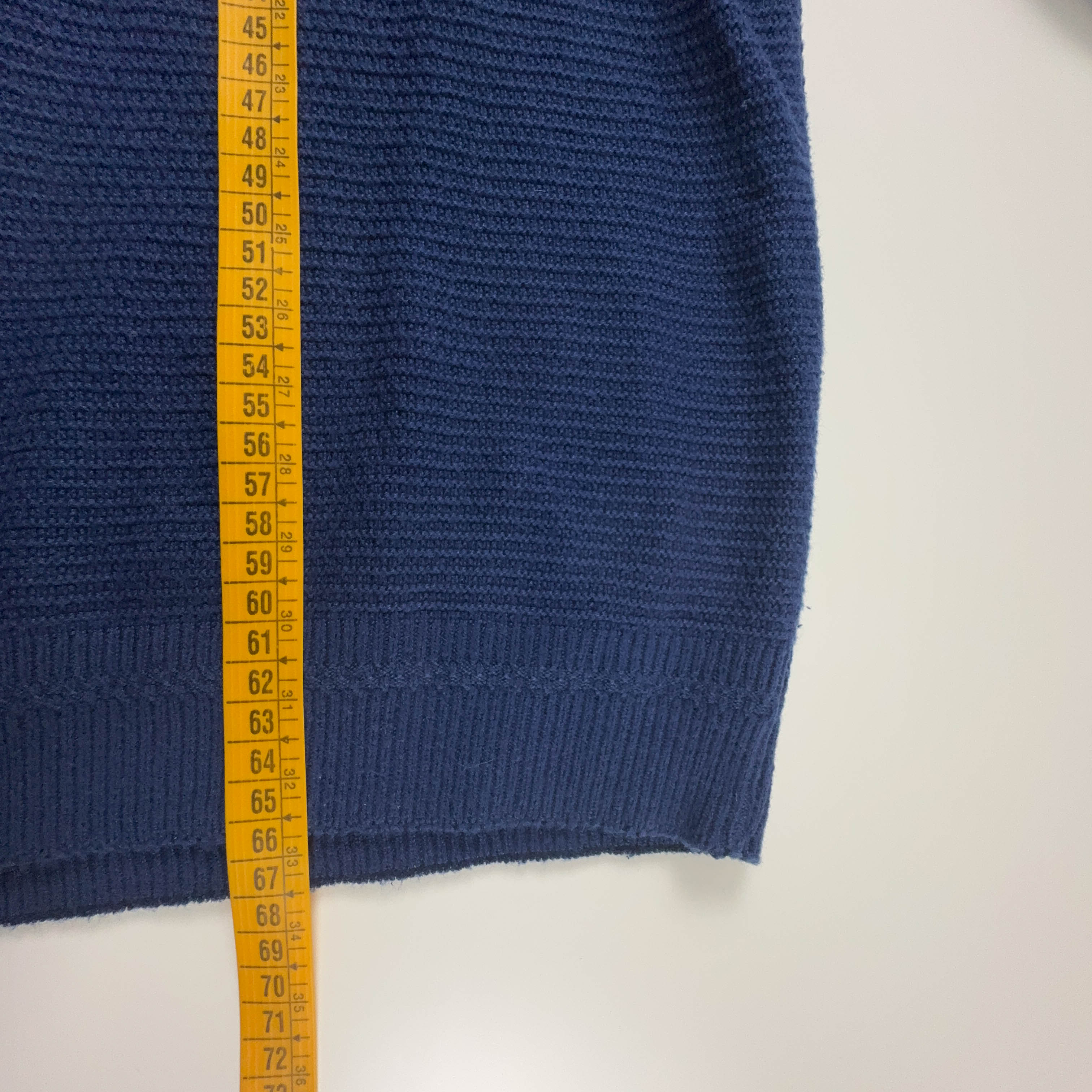 Maglione leggero Lacoste blu con scollo a v 50% cotone - Taglia 5 uomo