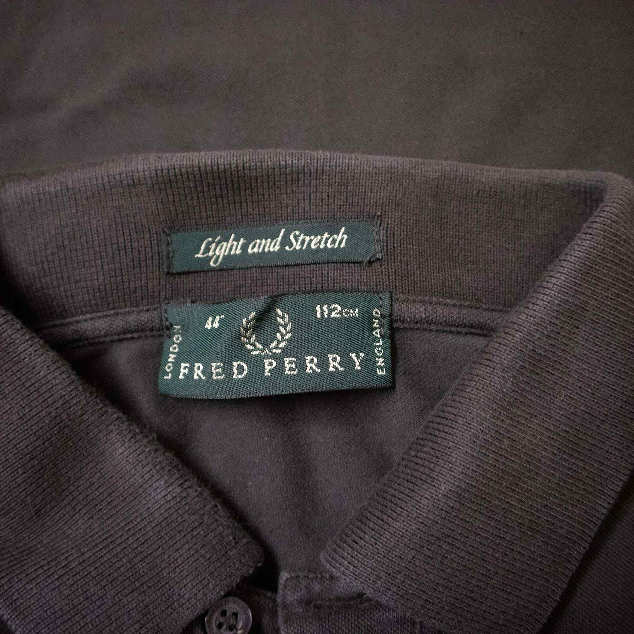 Fred Perry Polo - Size M/L