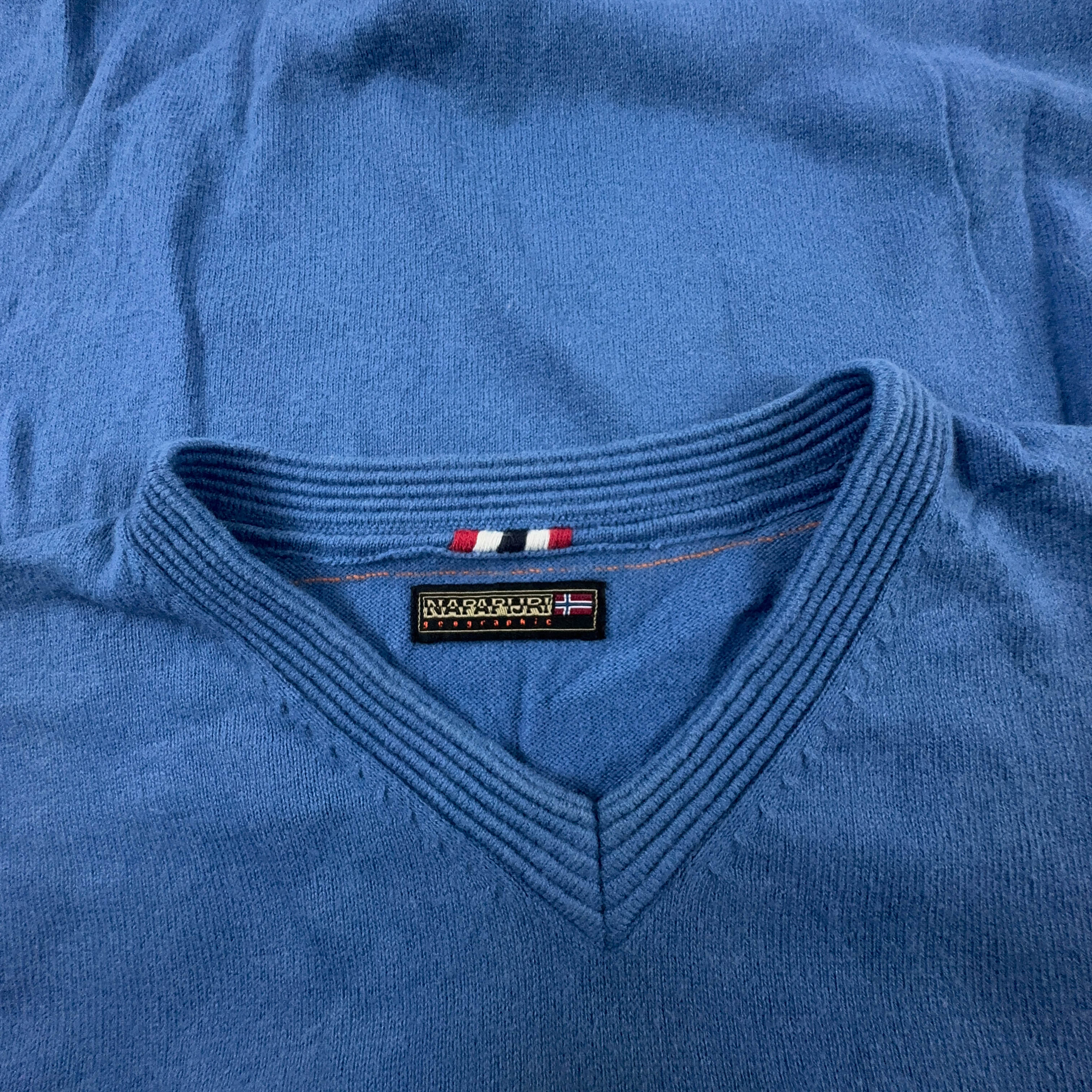 Maglione leggero Napapijri blu con scollo a v 90% cotone - Taglia M uomo