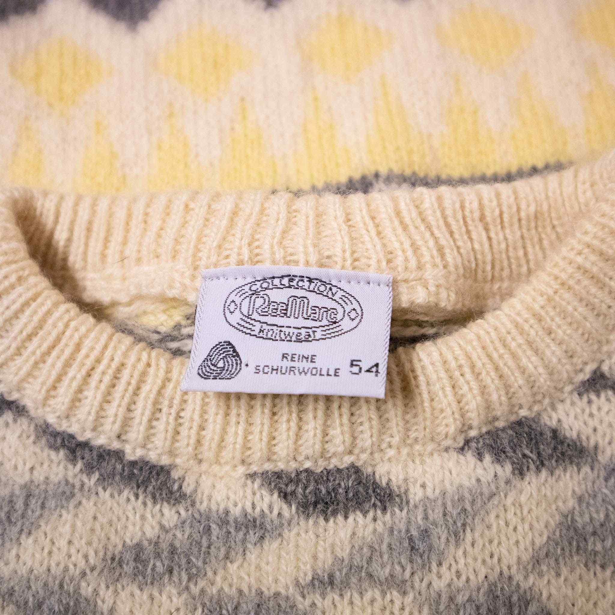 Vintage 100% wool sweater - Size L