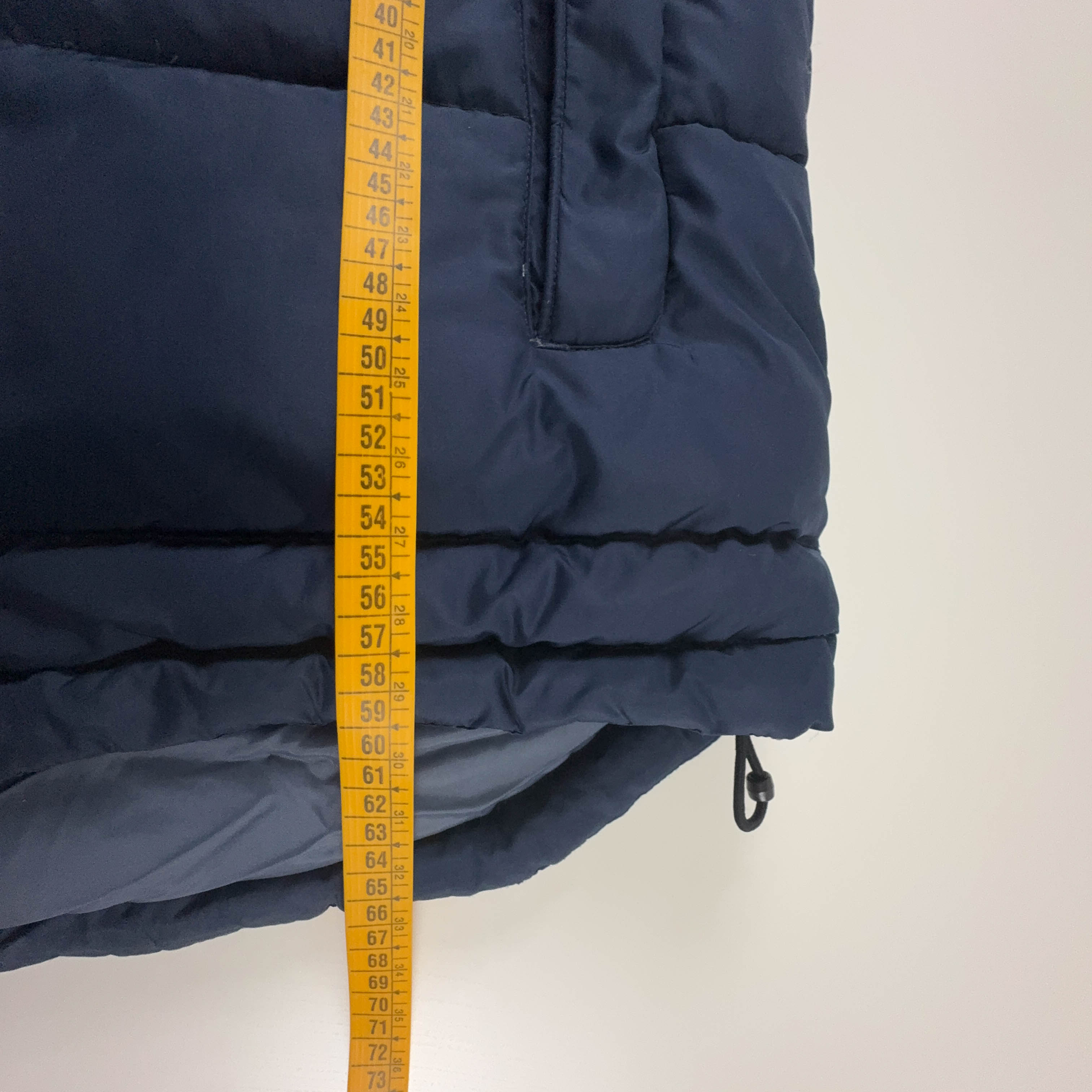 Giubbotto smanicato Nike Vintage foderato blu scuro in denim con zip e cappuccio anni 00 - Taglia S/M uomo