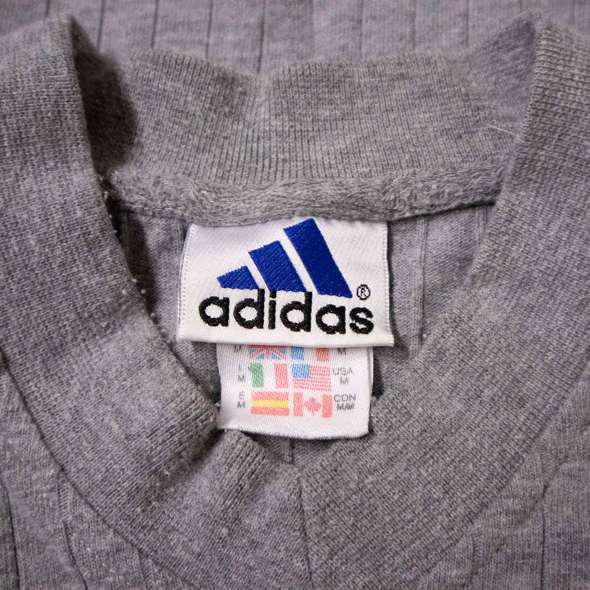 Adidas Vintage T-Shirt - Size M