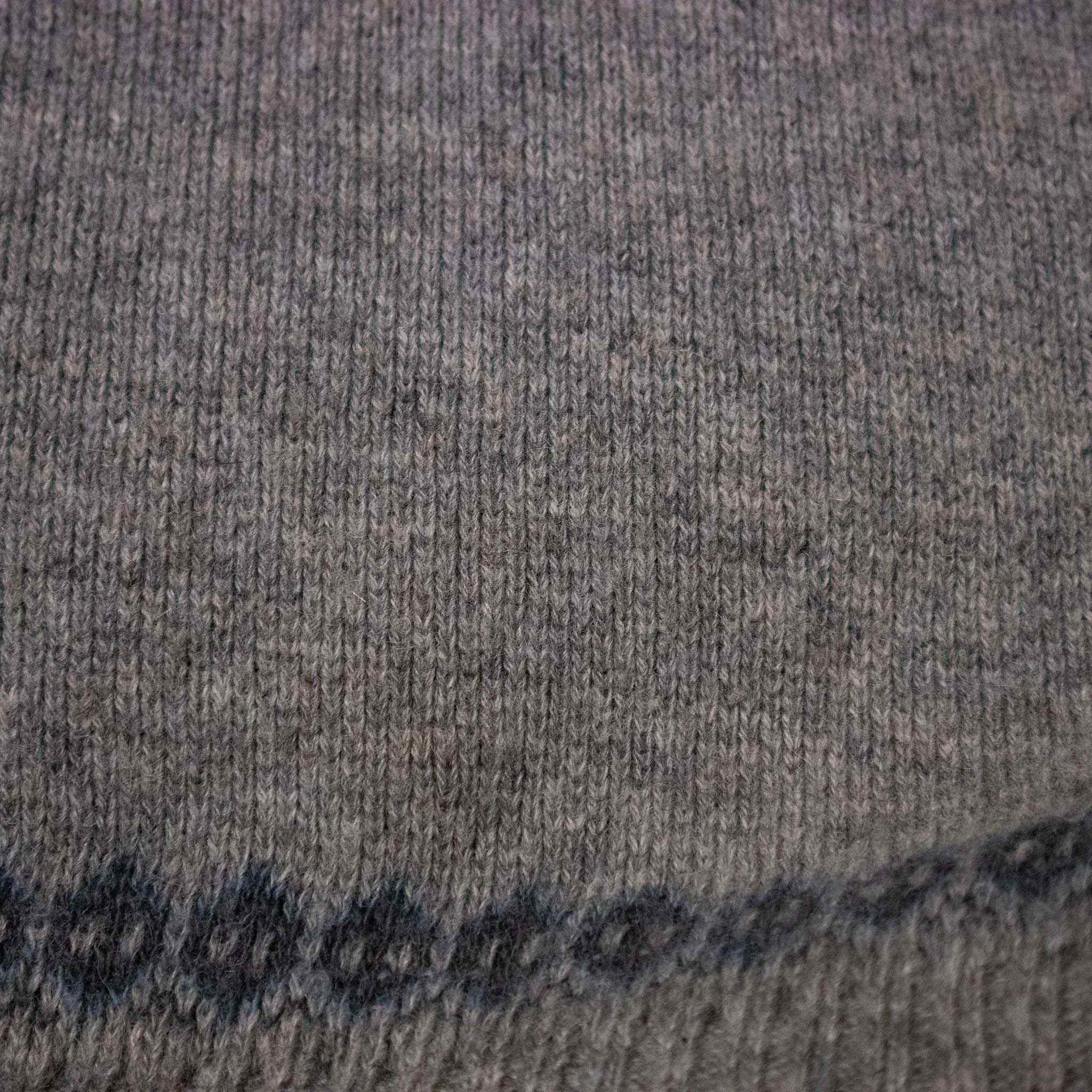 Vintage sweater 70% wool - Size L