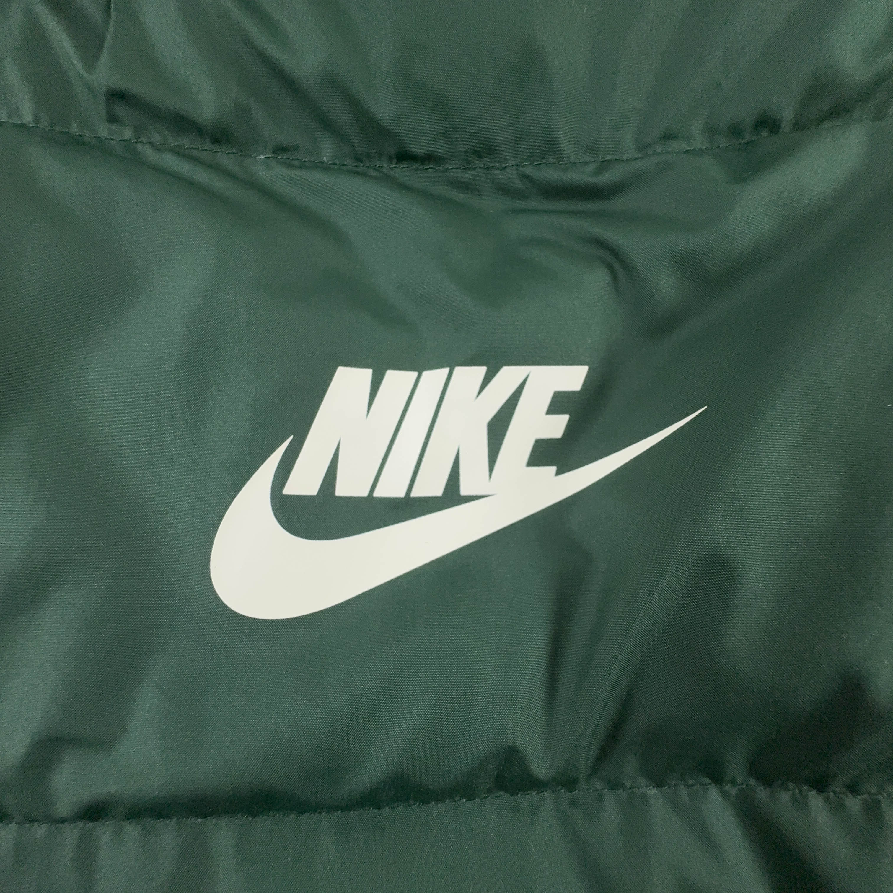 Giubbotto Nike invernale verde scuro con bottoni - Taglia M uomo