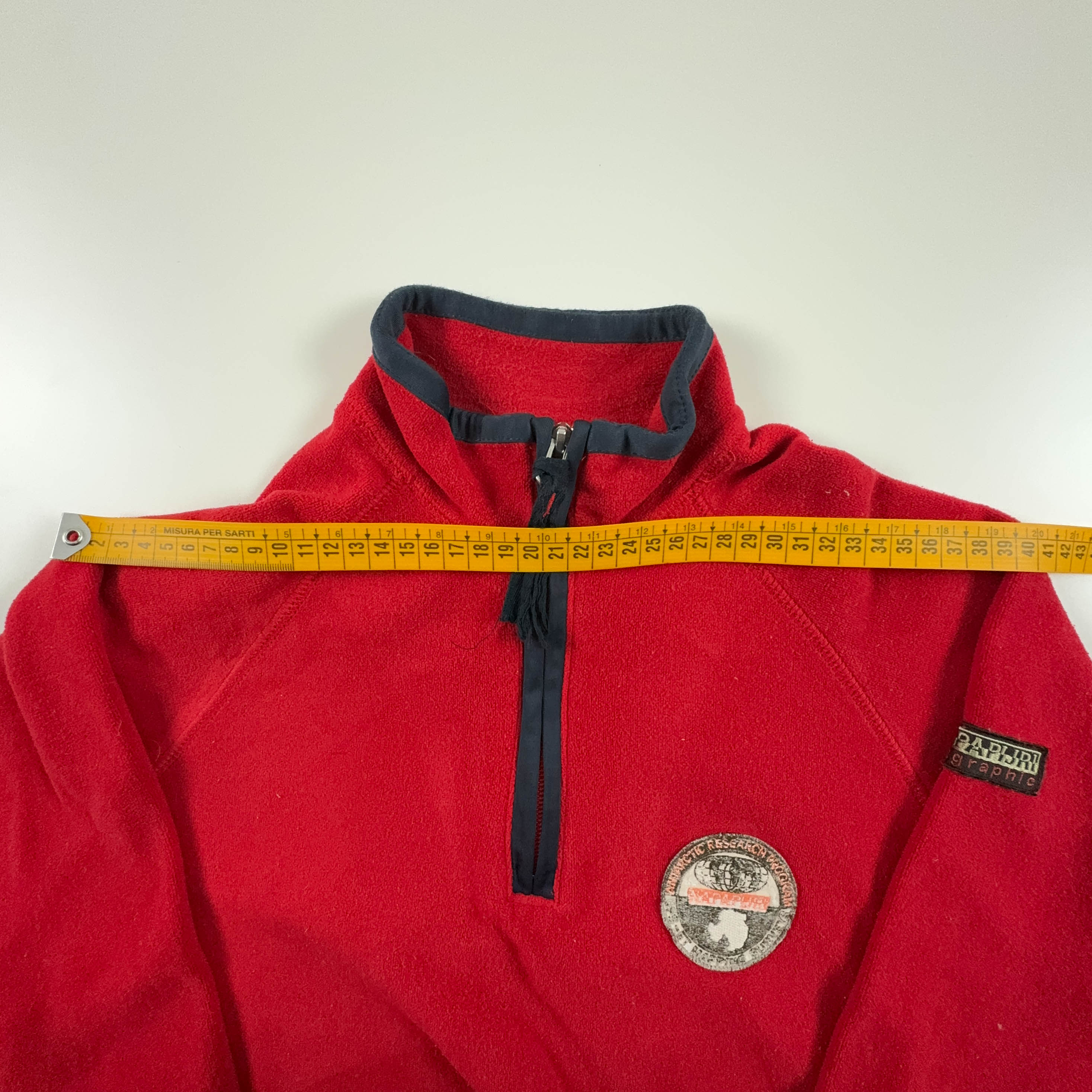 Pile Napapijri Vintage rosso quarter zip con ricamo - Taglia S/M uomo