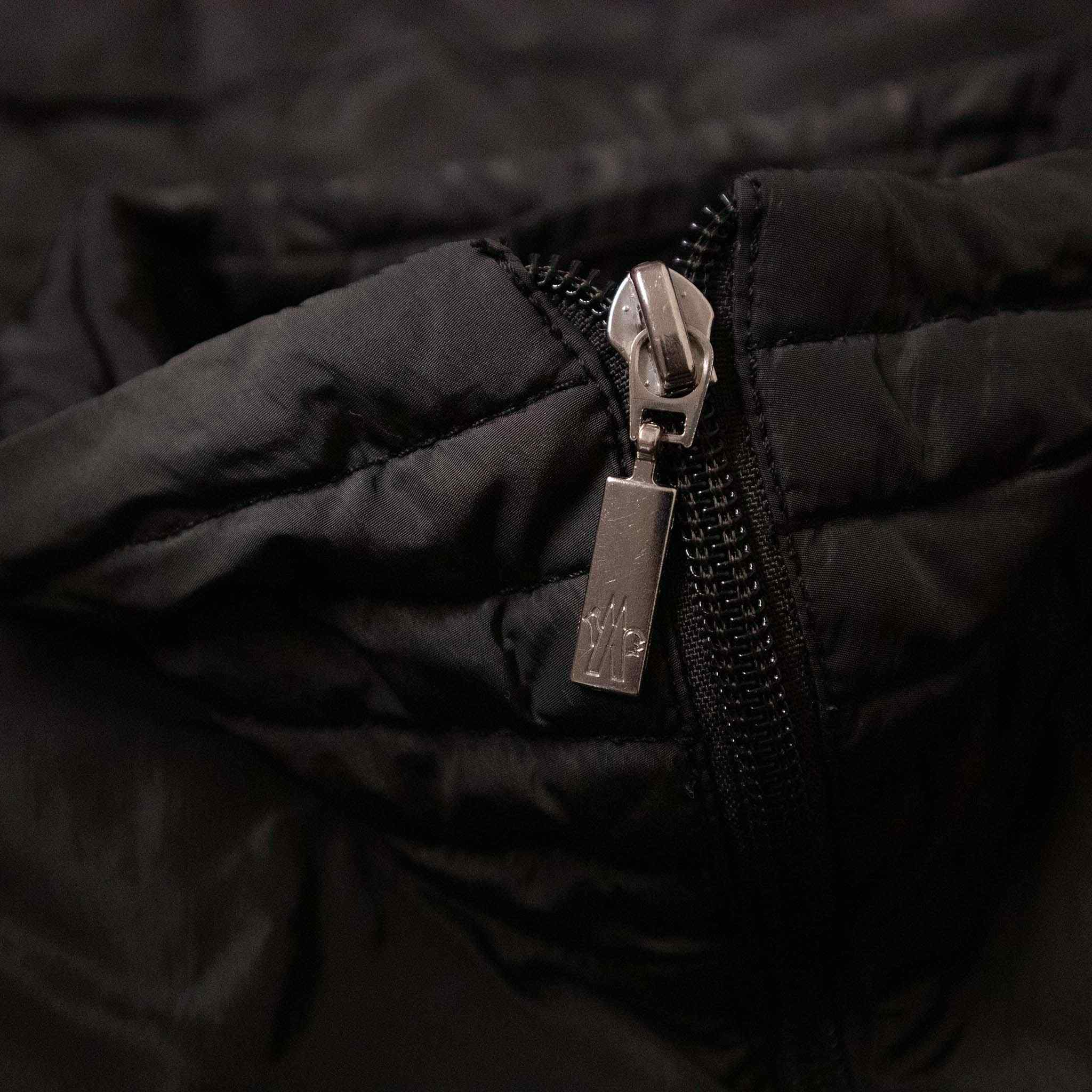 Moncler light down jacket - Size S/M