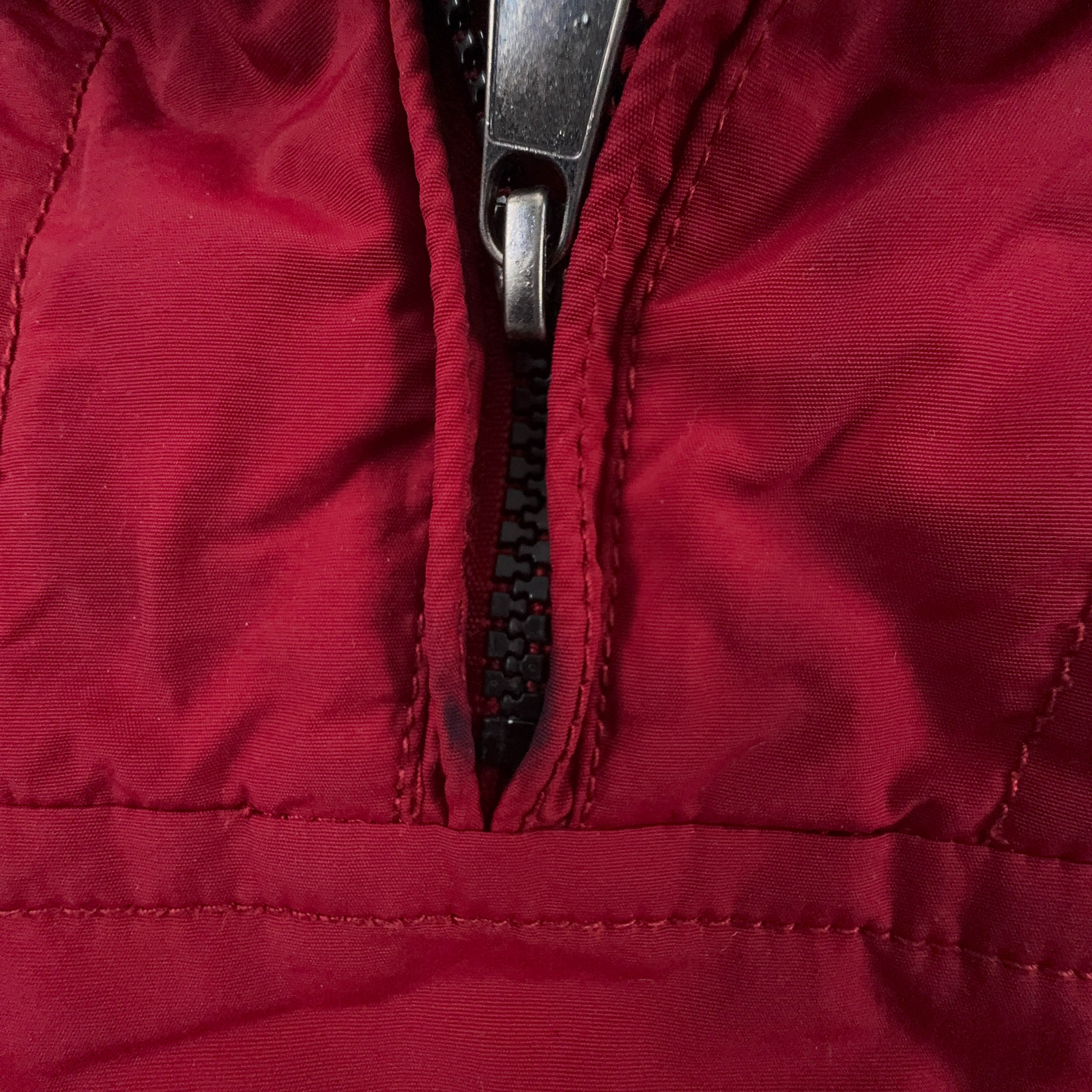 Giubbotto invernale Napapijri rosso con cappuccio e tasca frontale - Taglia XS uomo