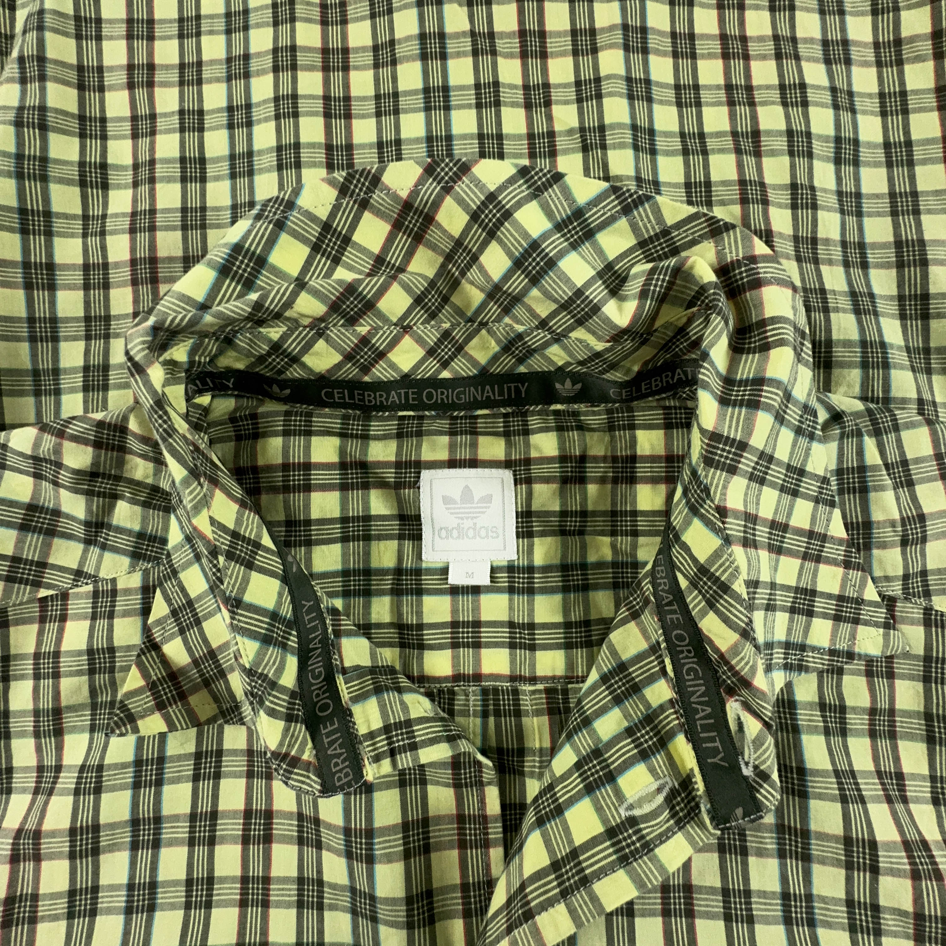 Camicia Adidas Vintage a quadri gialla anni 2000 - Taglia M uomo