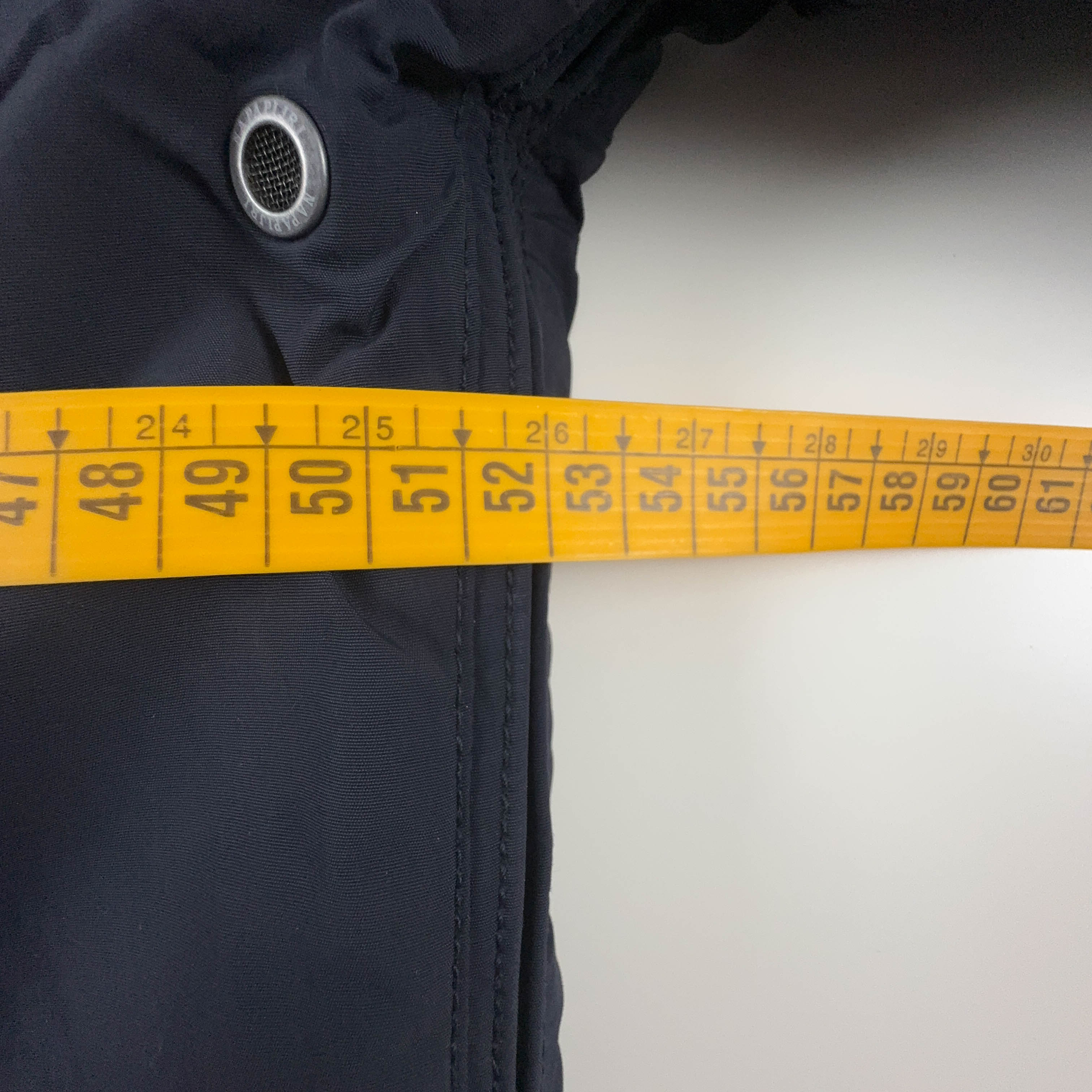 Giubbotto invernale Napapijri blu scura con tasca frontale e cappuccio - Taglia S uomo