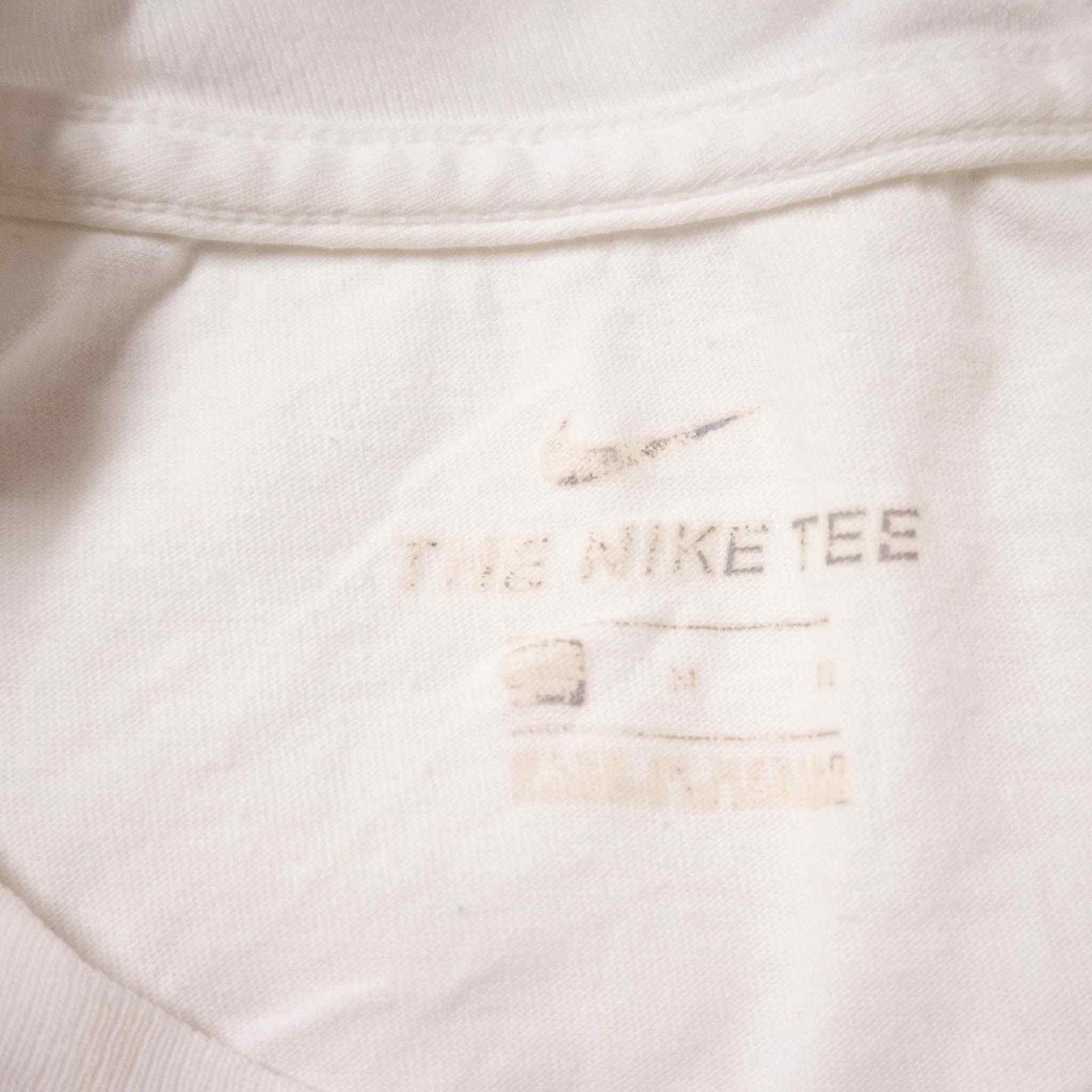 Nike T-Shirt - Size M