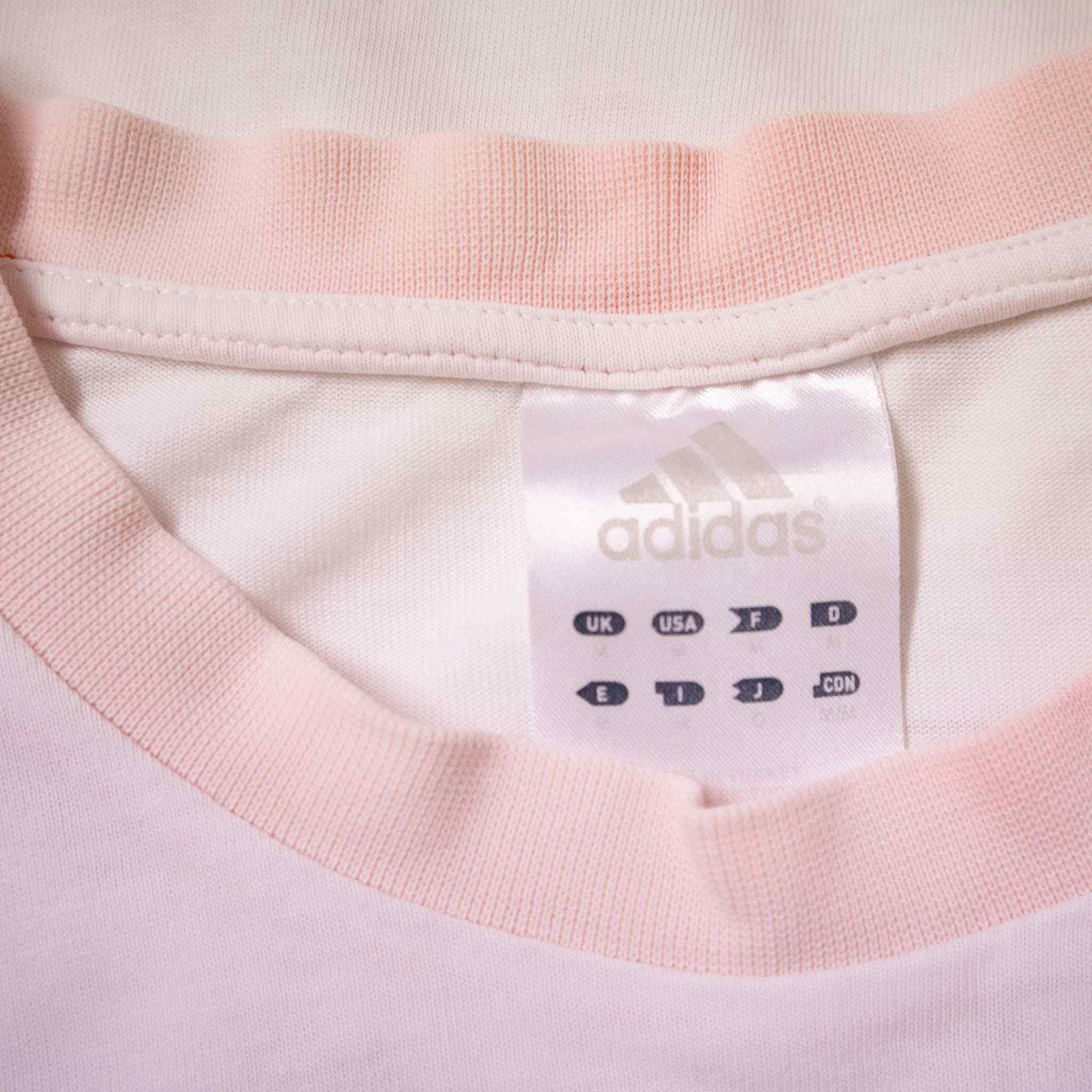 Adidas T shirt - Size M