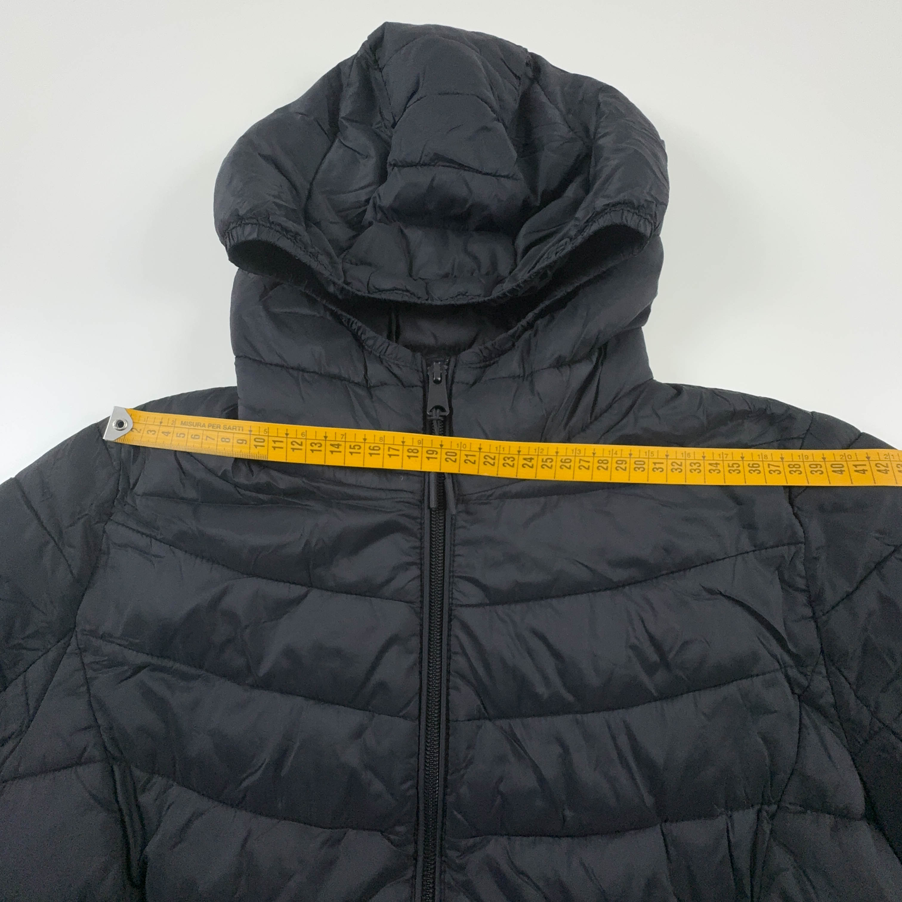 Giubbotto leggero Napapijri nero con zip e cappuccio - Taglia S donna