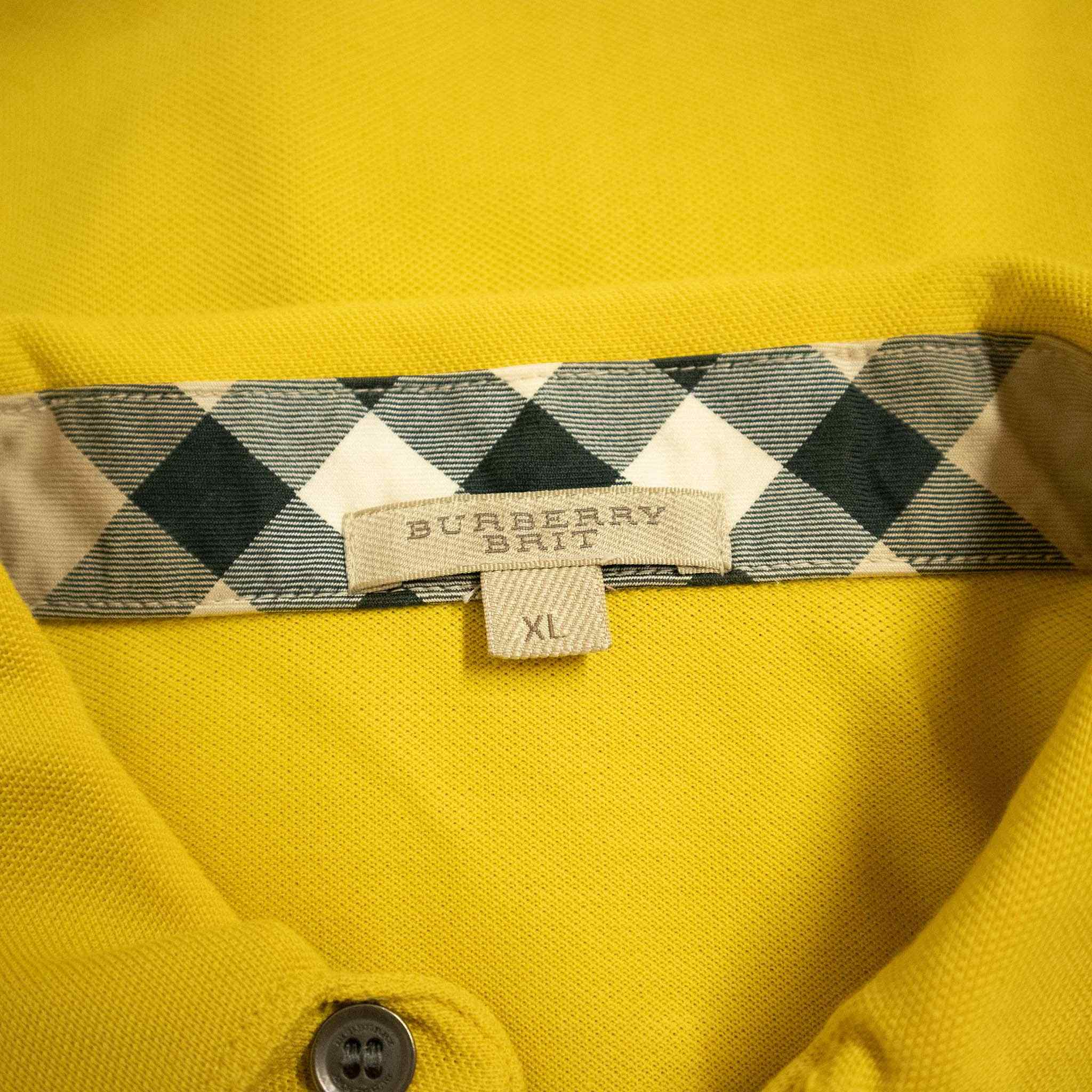 Burberry Polo - Size XL