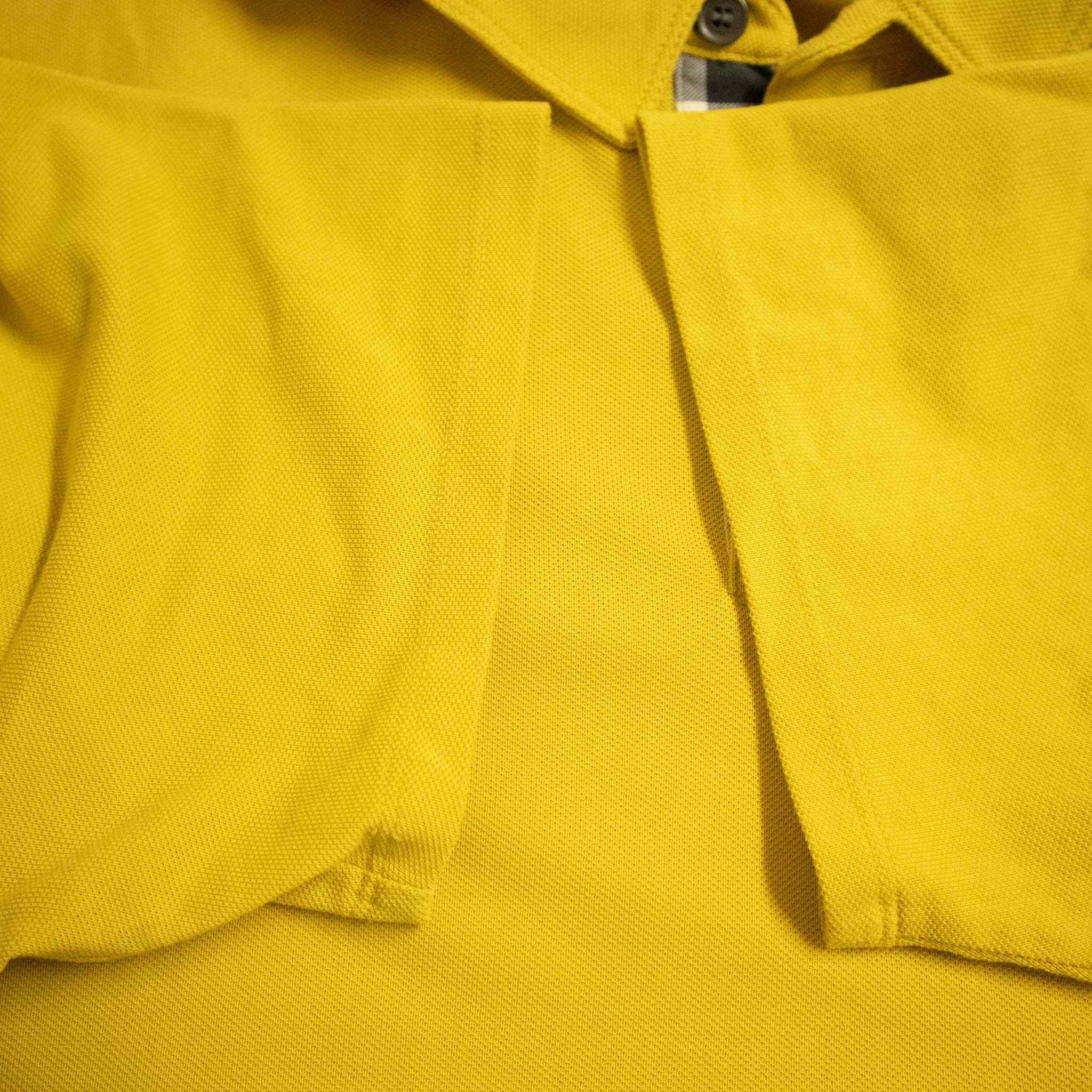 Burberry Polo - Size XL