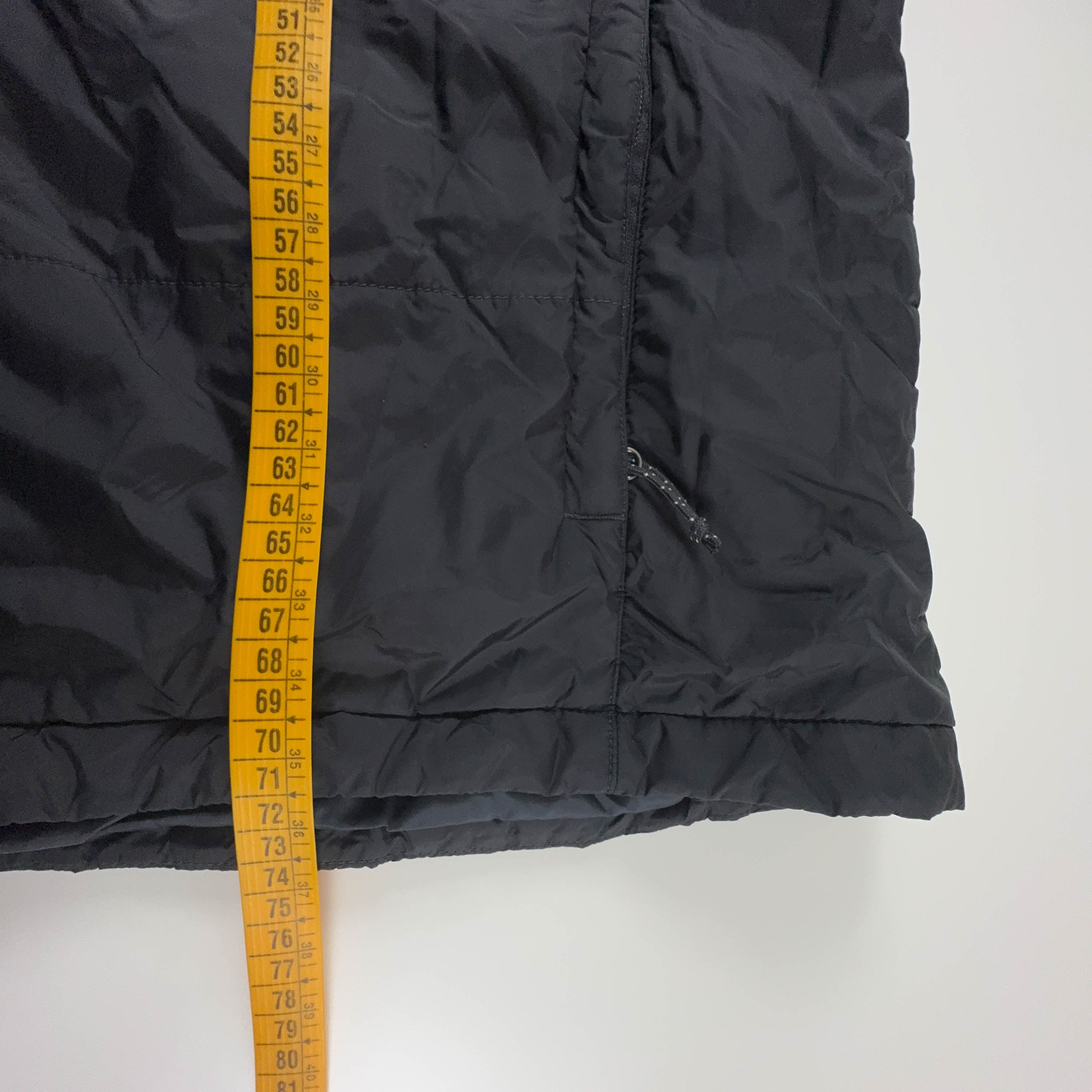 Giacca leggera The North Face nera con zip e logo ricamato - Taglia L uomo