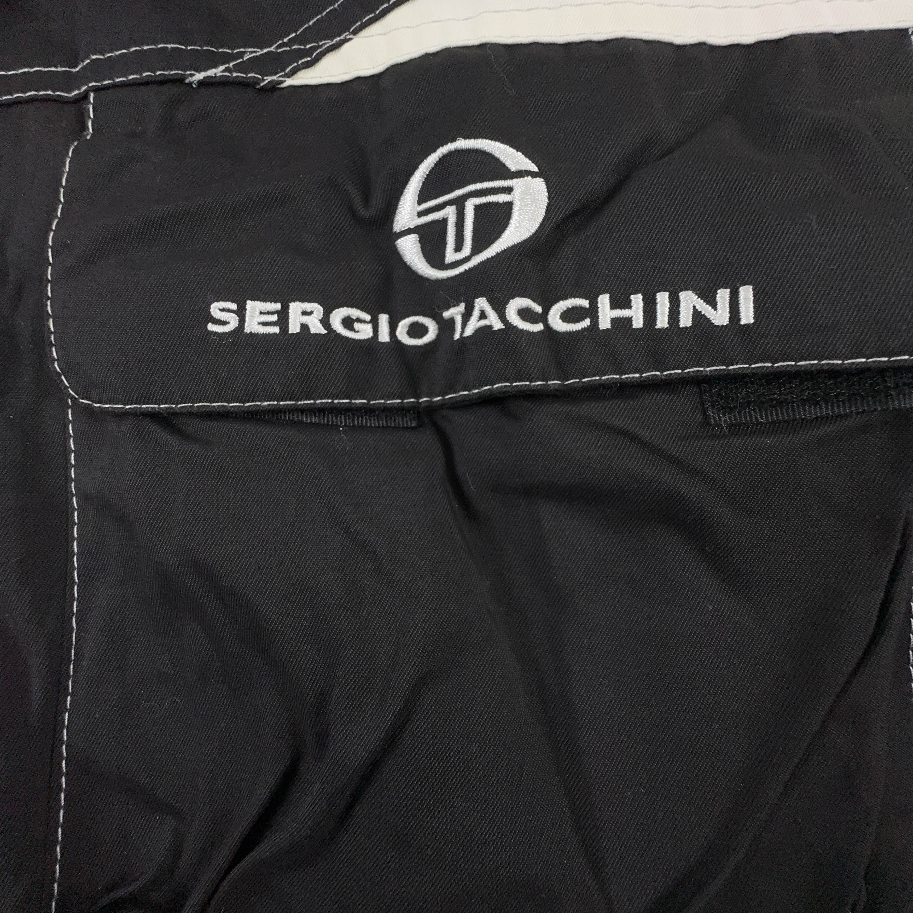 Giacca invernale Sergio Tacchini Vintage nera e bianca con tasche e zip anni 00 - Taglia L uomo