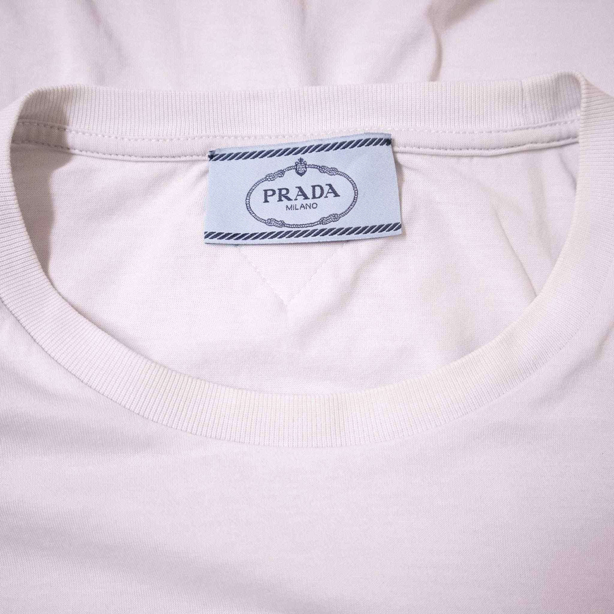 Prada T shirt - Size L