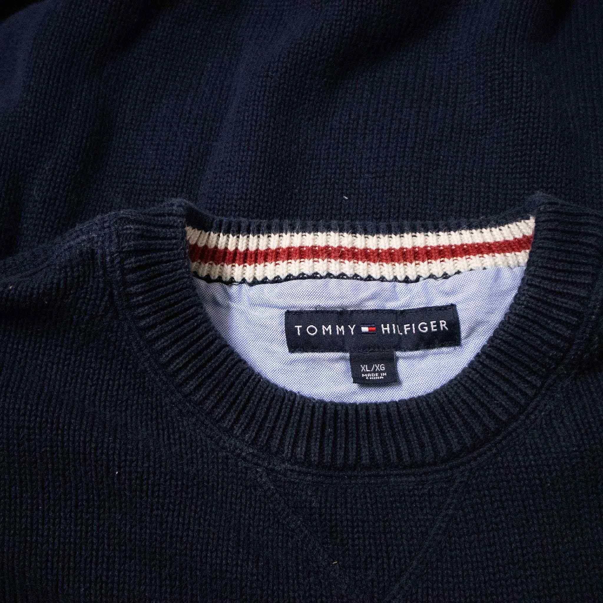 Tommy Hilfiger sweater - Size XL