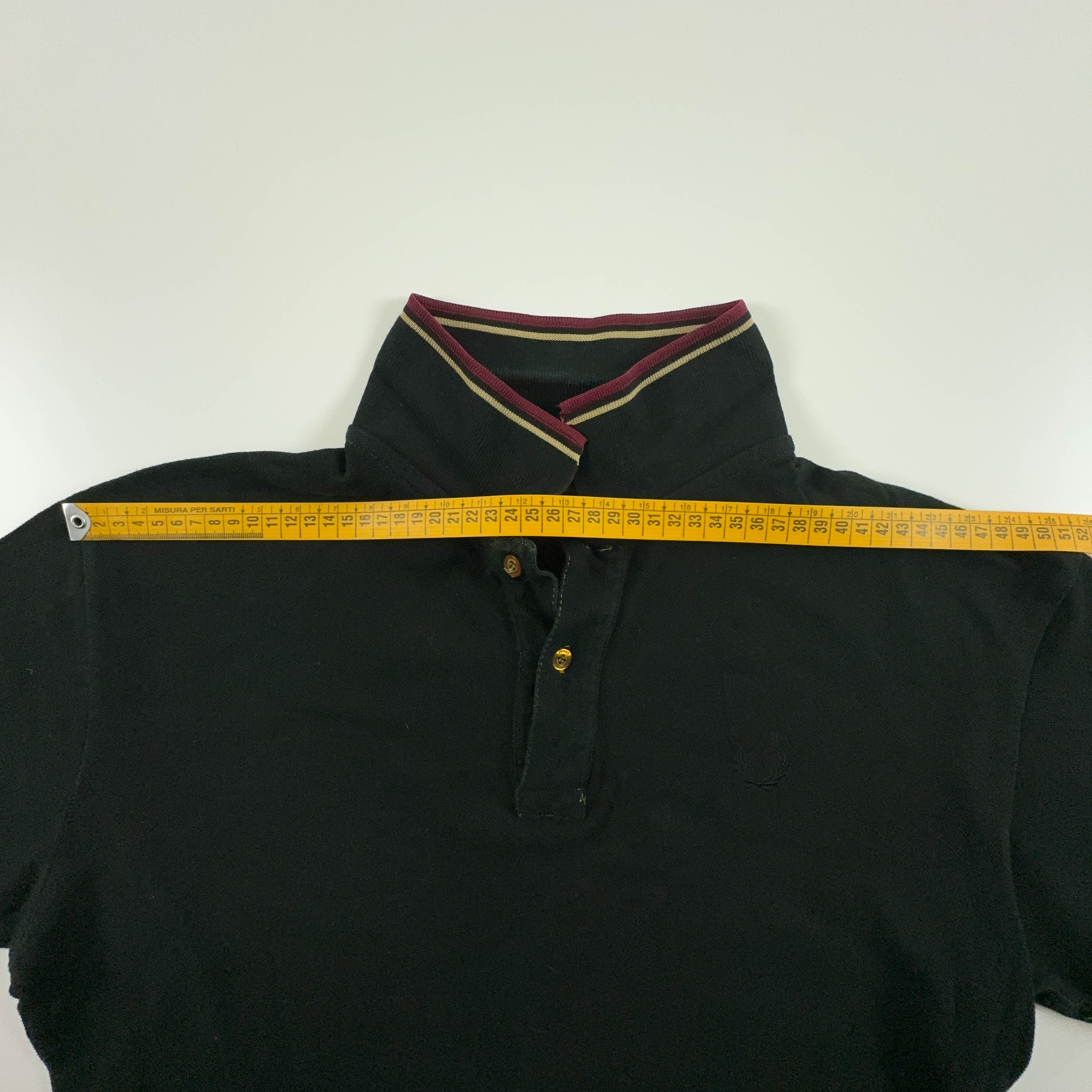 Fred Perry Polo Shirt Black Solid - Size 42