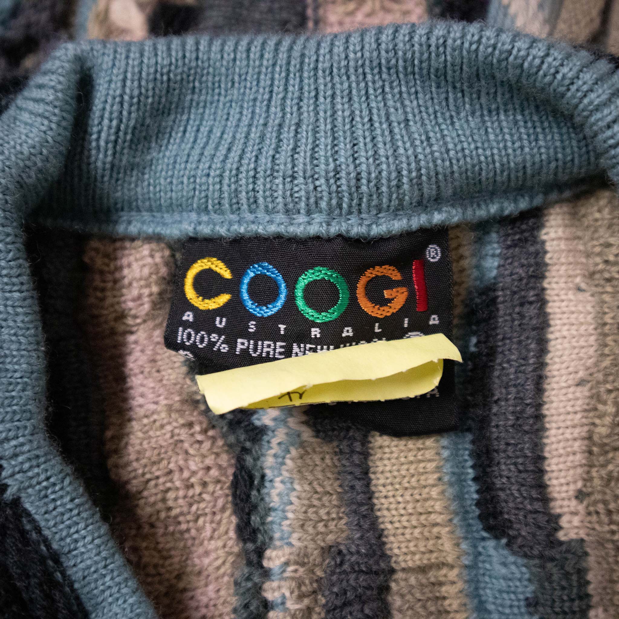 Coogi sweater 100% wool - Size S