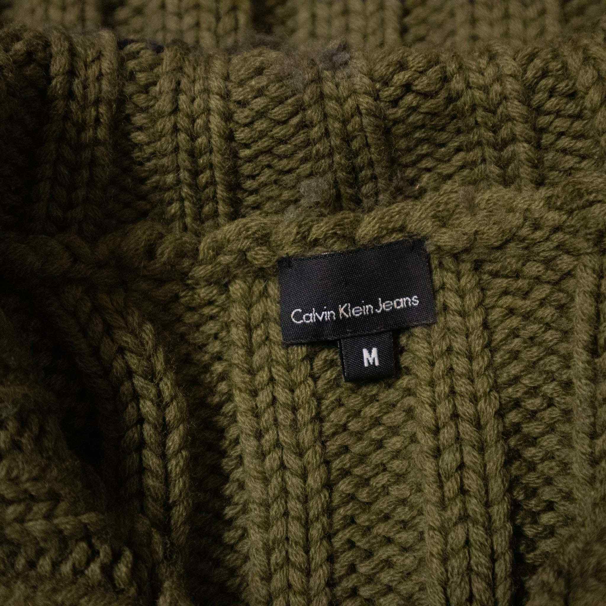 Calvin Klein sweater 100% wool - Size M