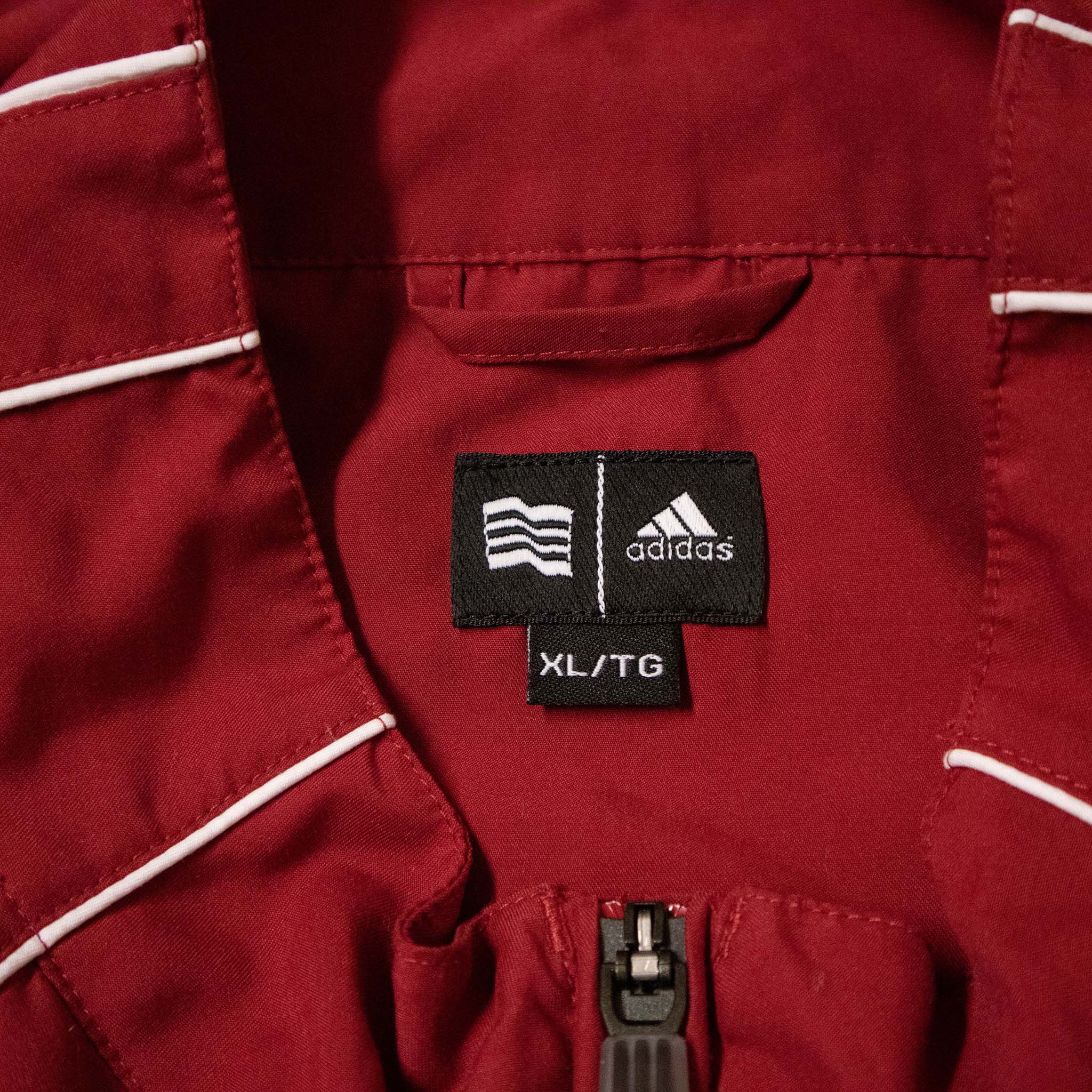 Adidas Vintage windbreaker - Size M