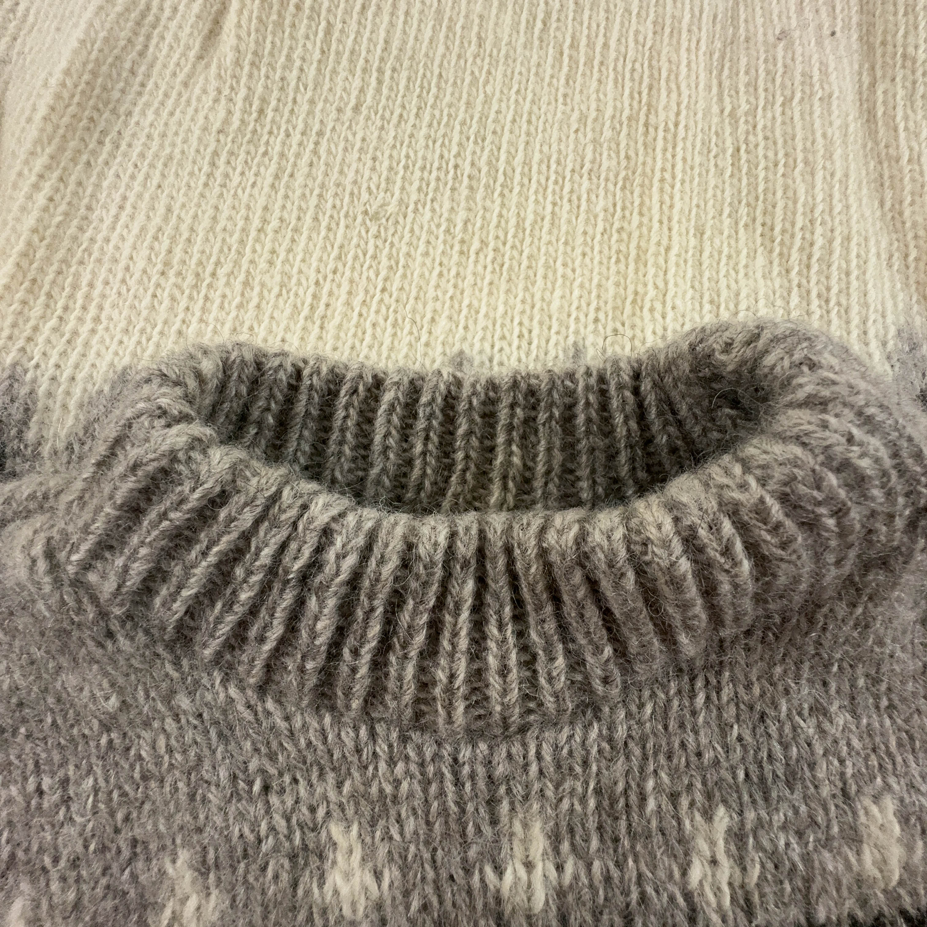 Maglione Vintage panna grigio geometrico girocollo 100% lana anni 80 90 - Taglia 52 uomo