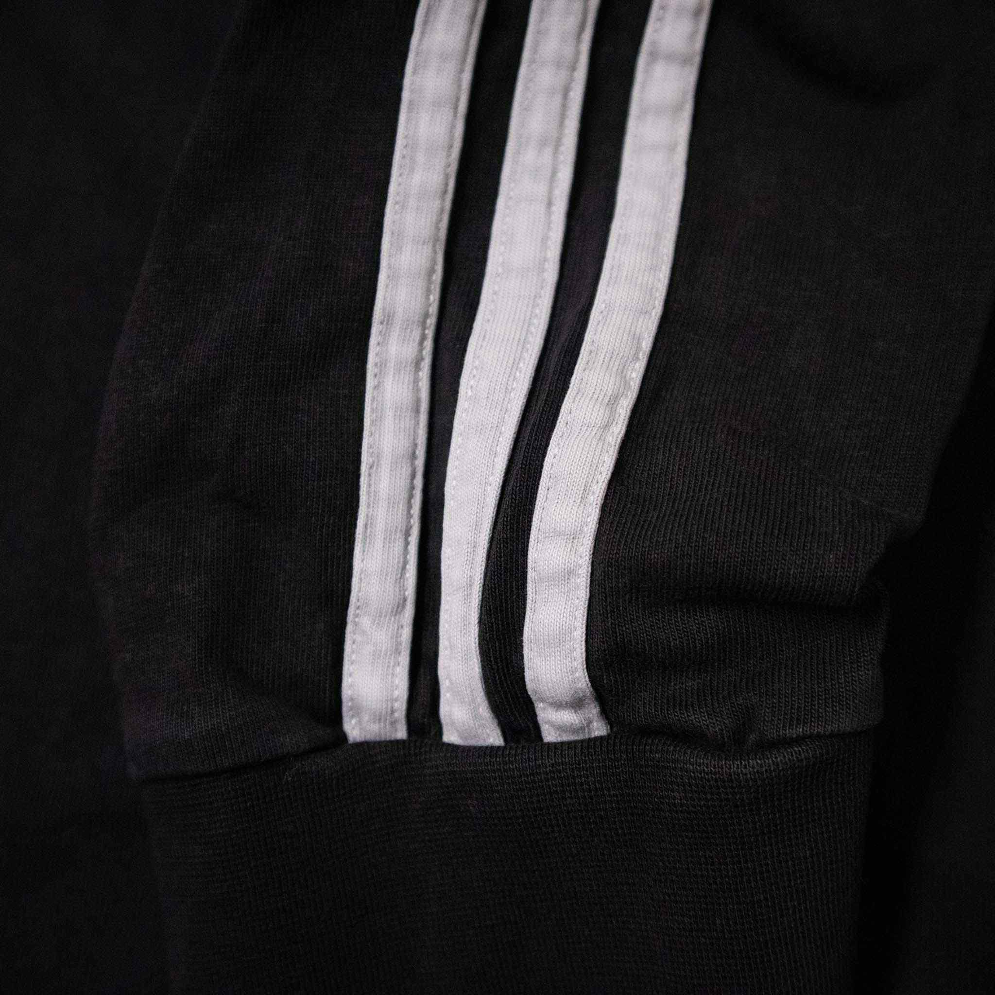 Adidas Sweatshirt - Size XL