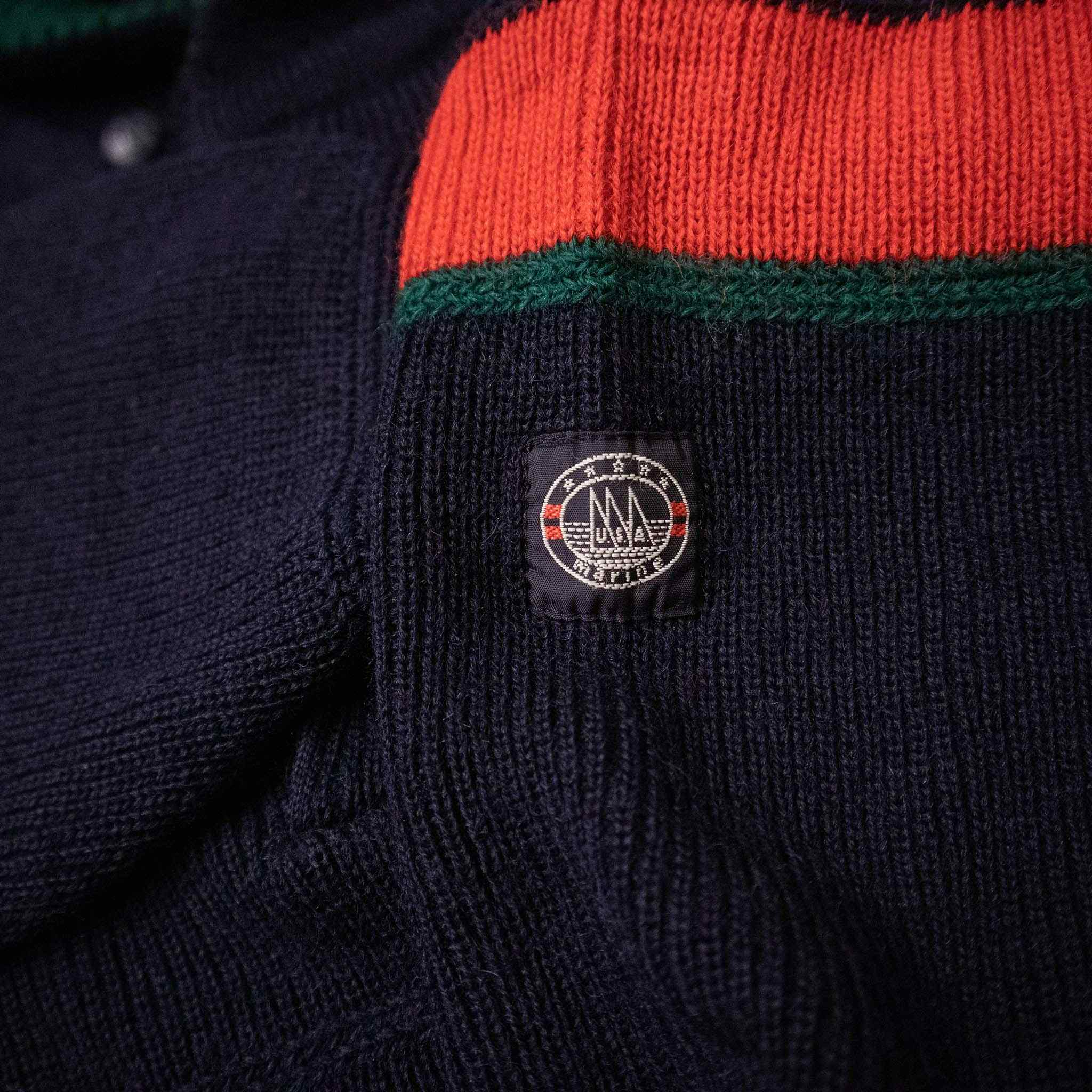 Vintage 100% wool sweater - Size M