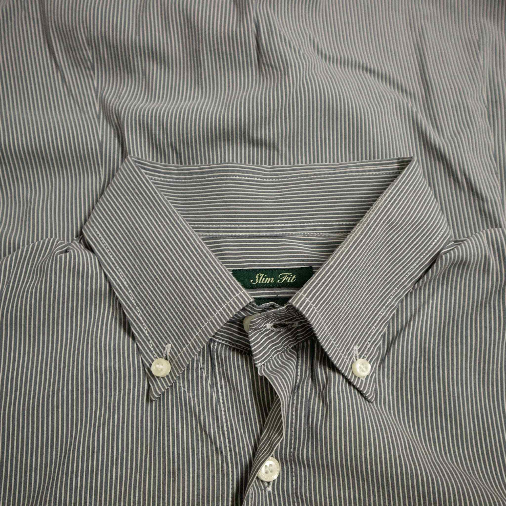 Fred Perry shirt - Size L