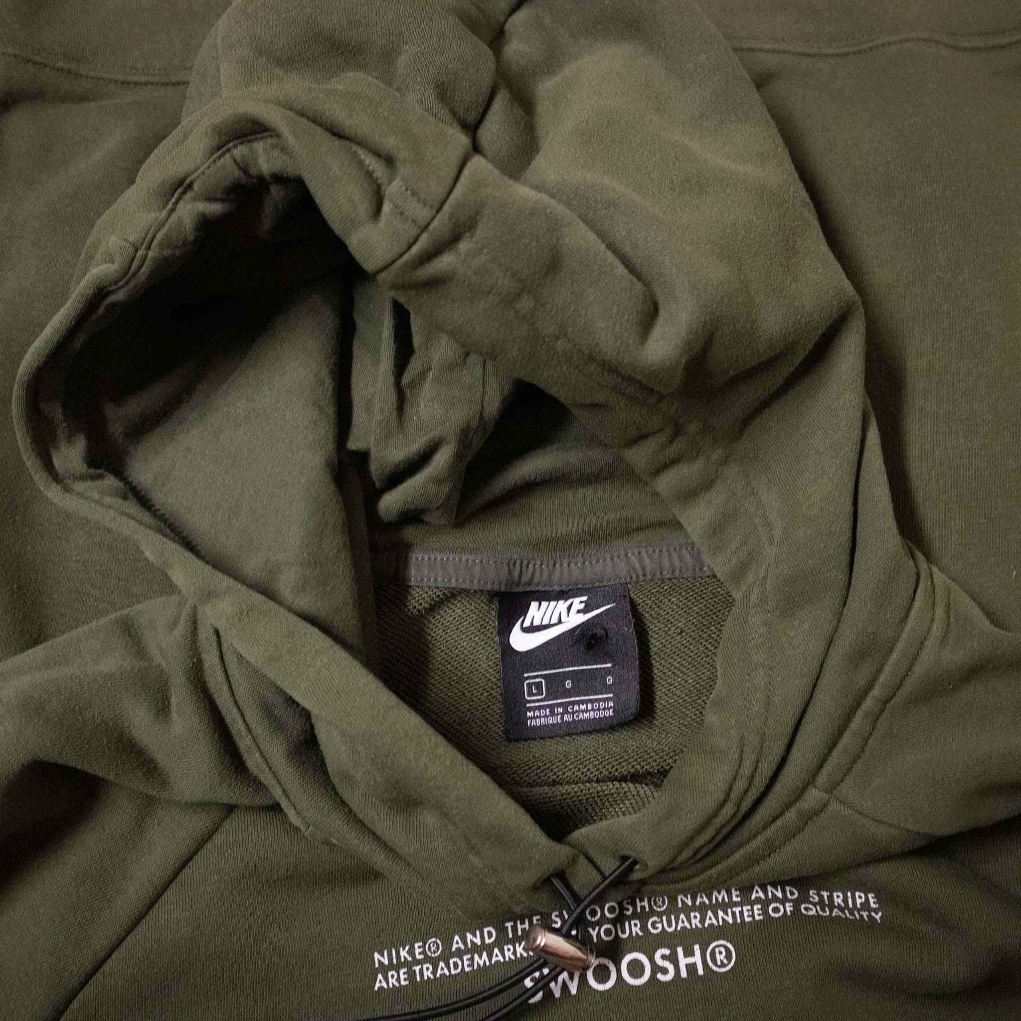 Nike Sweatshirt - Size L