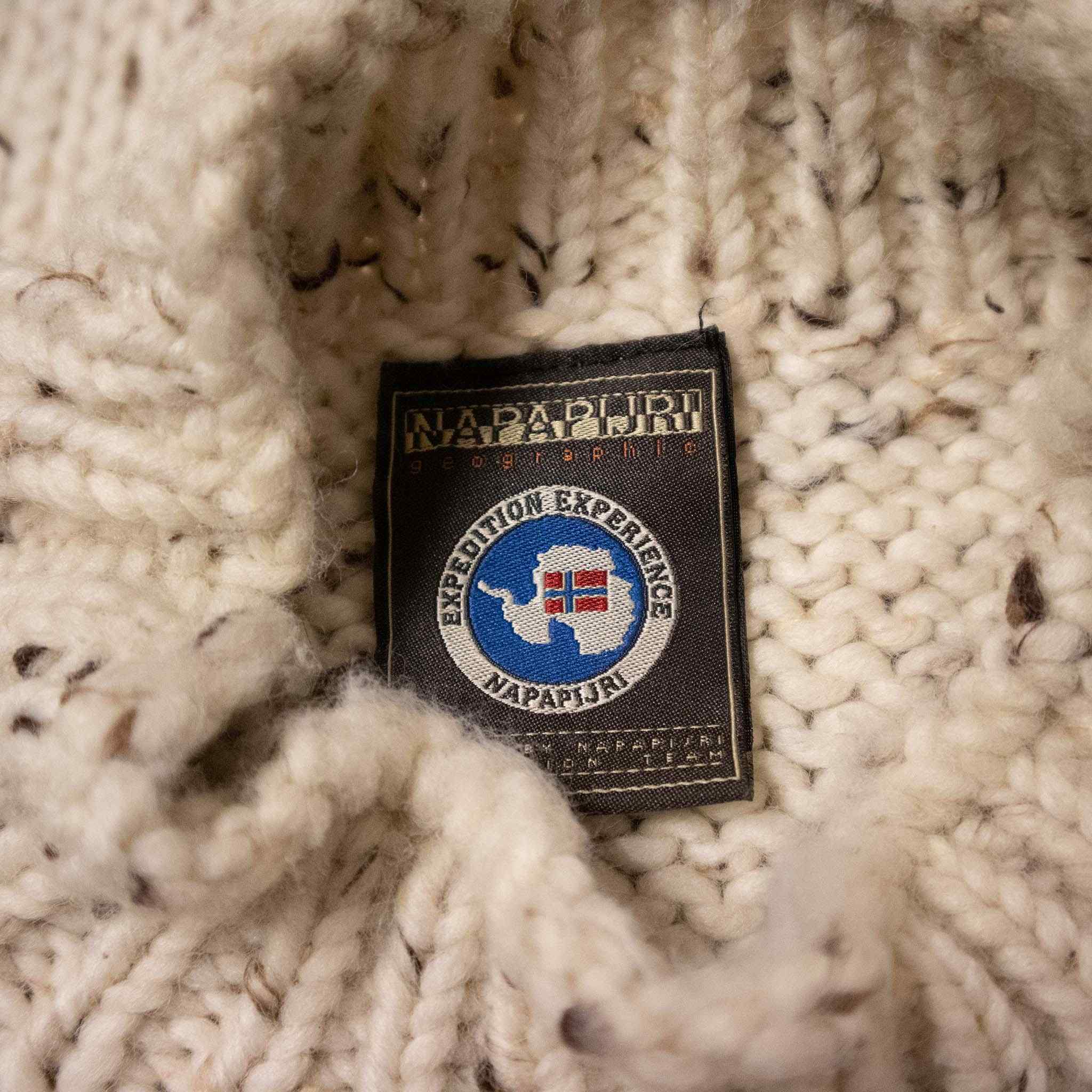 Napapijri sweater 50% wool - Size M