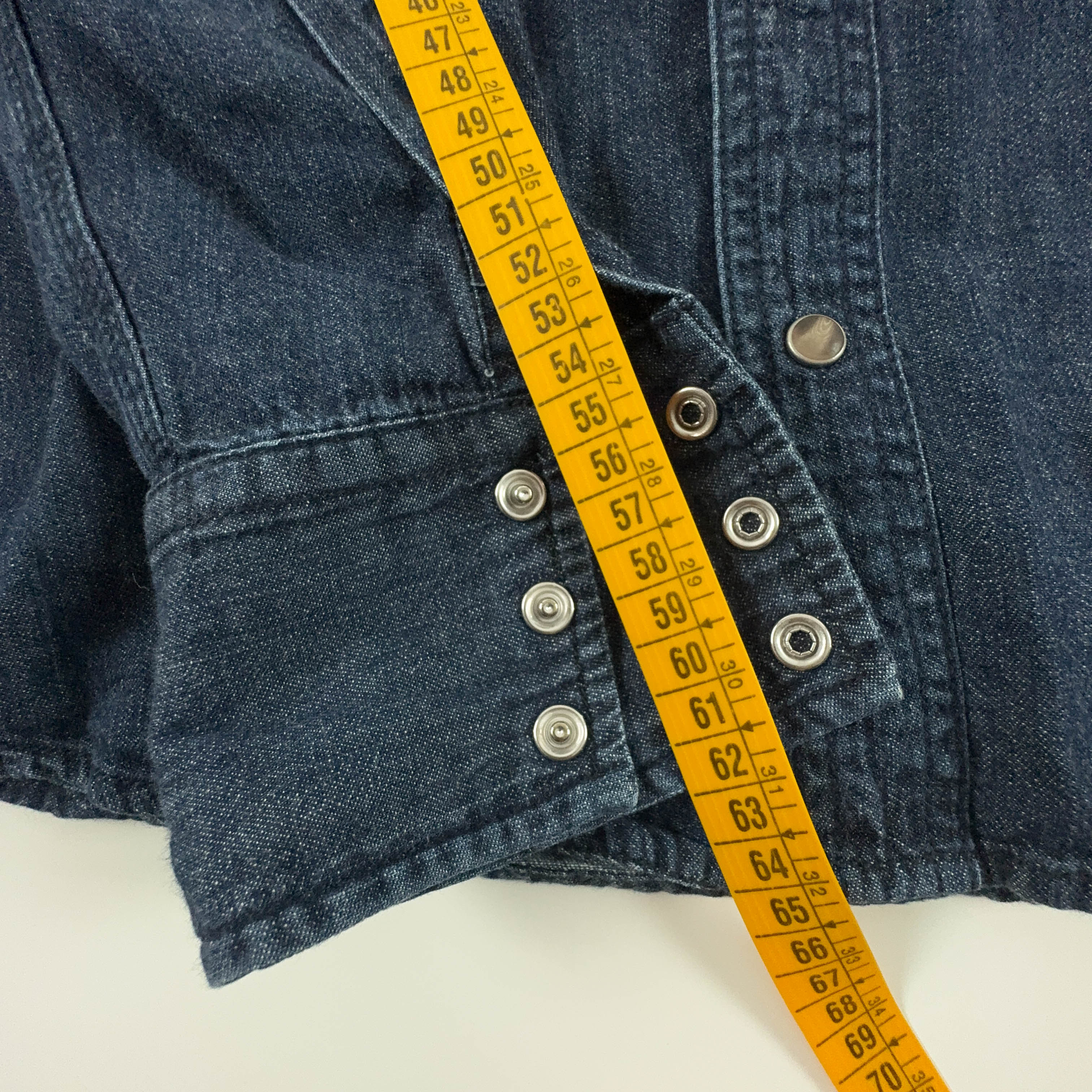 Camicia Carhartt in denim blu scuro tinta unita - Taglia S uomo