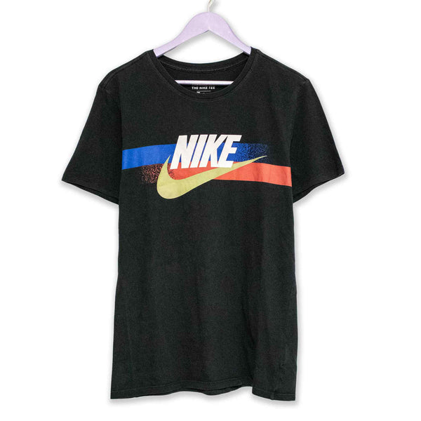 Nike T-Shirt - Size M