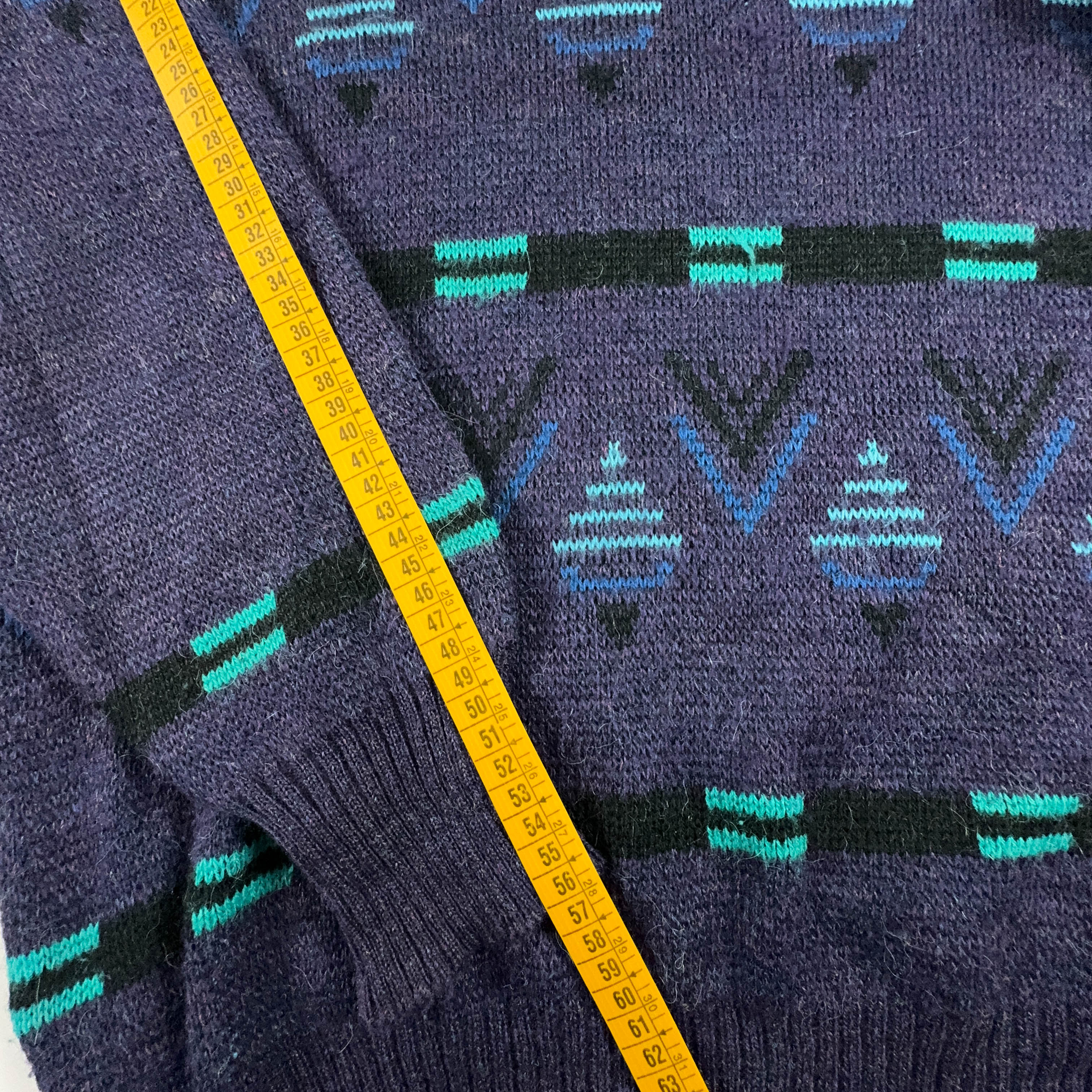 Maglione Adidas Vintage viola 40% lana a fantasia geometrica a girocollo - Taglia 48 uomo