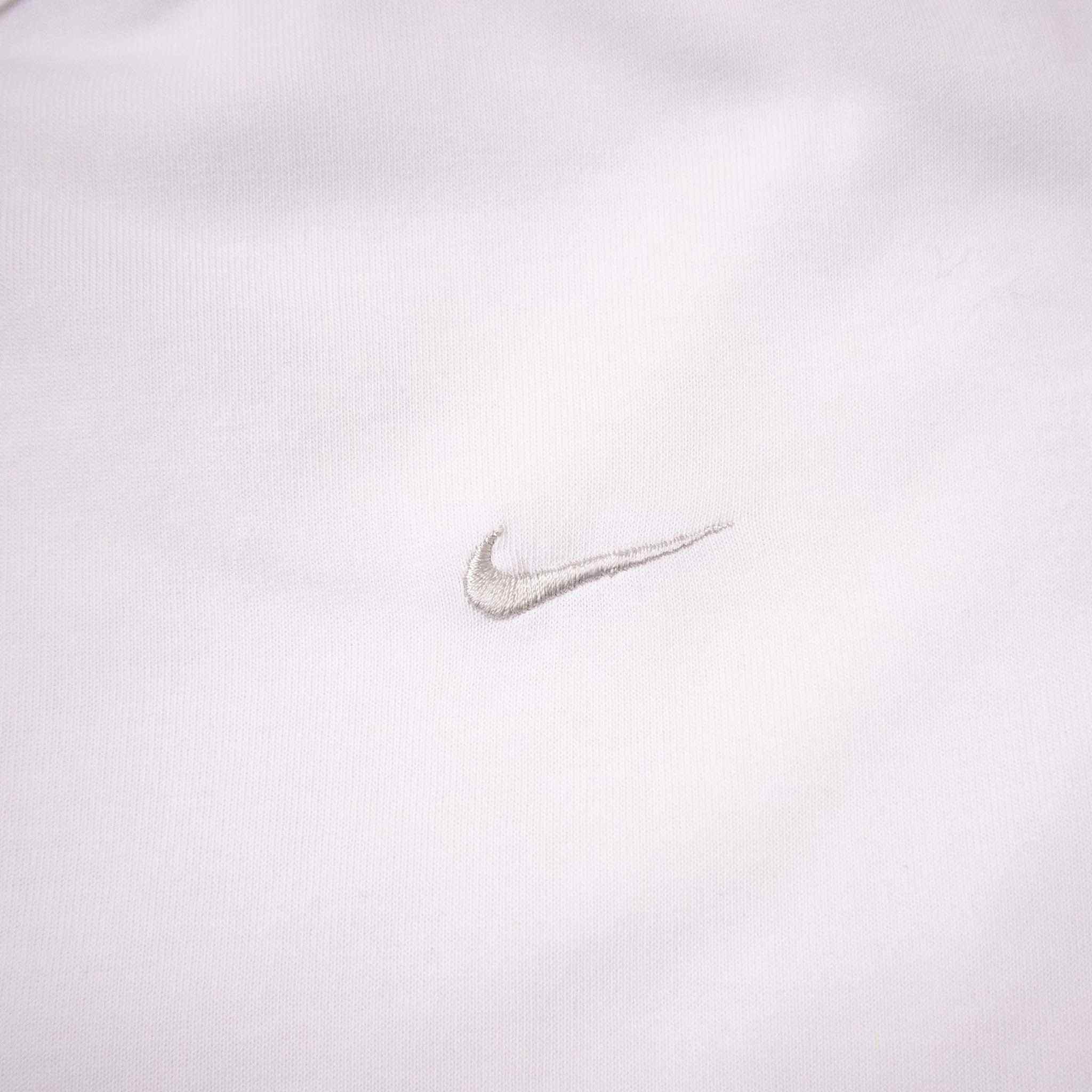 Nike Tee - Size XL