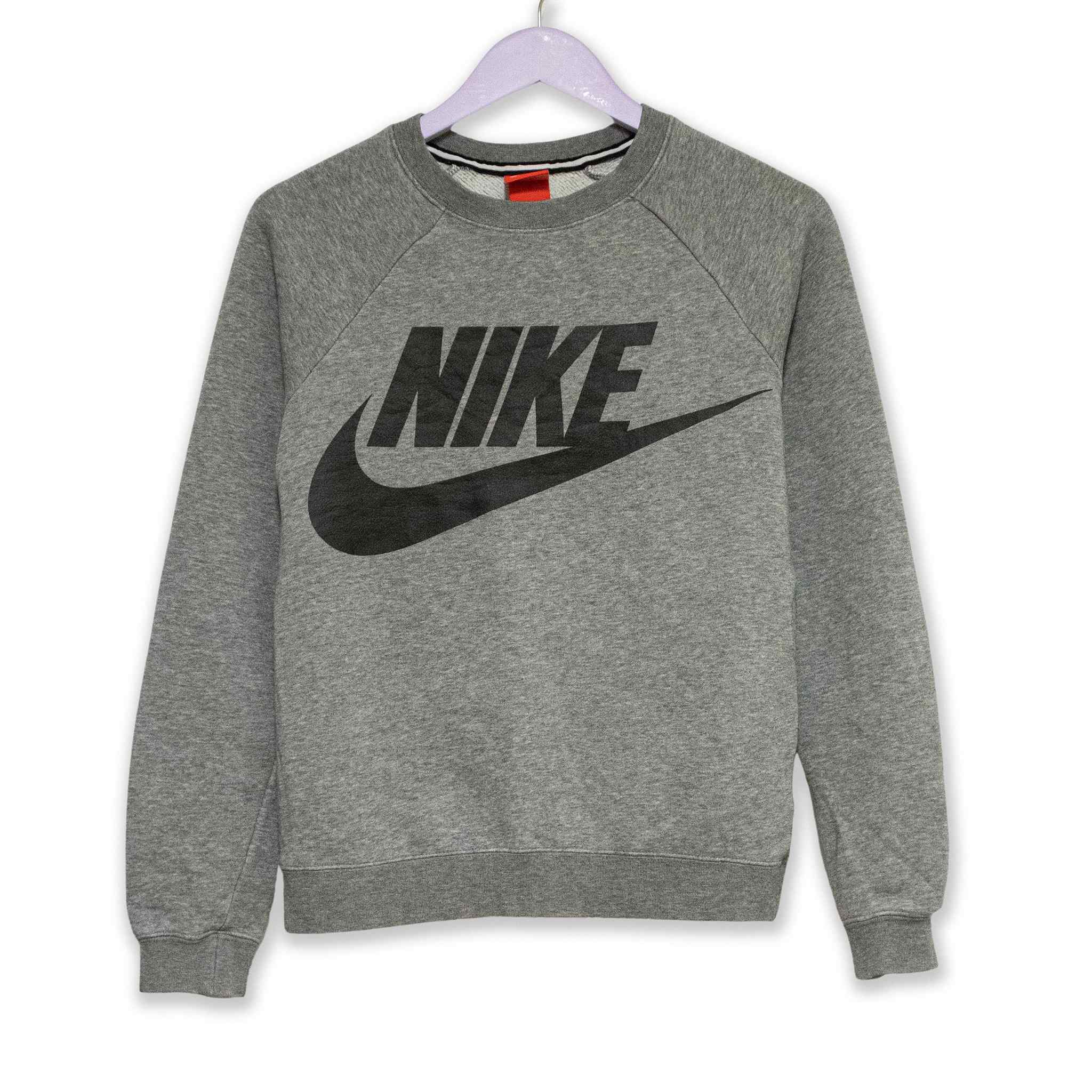 Nike sweatshirt - Size XS