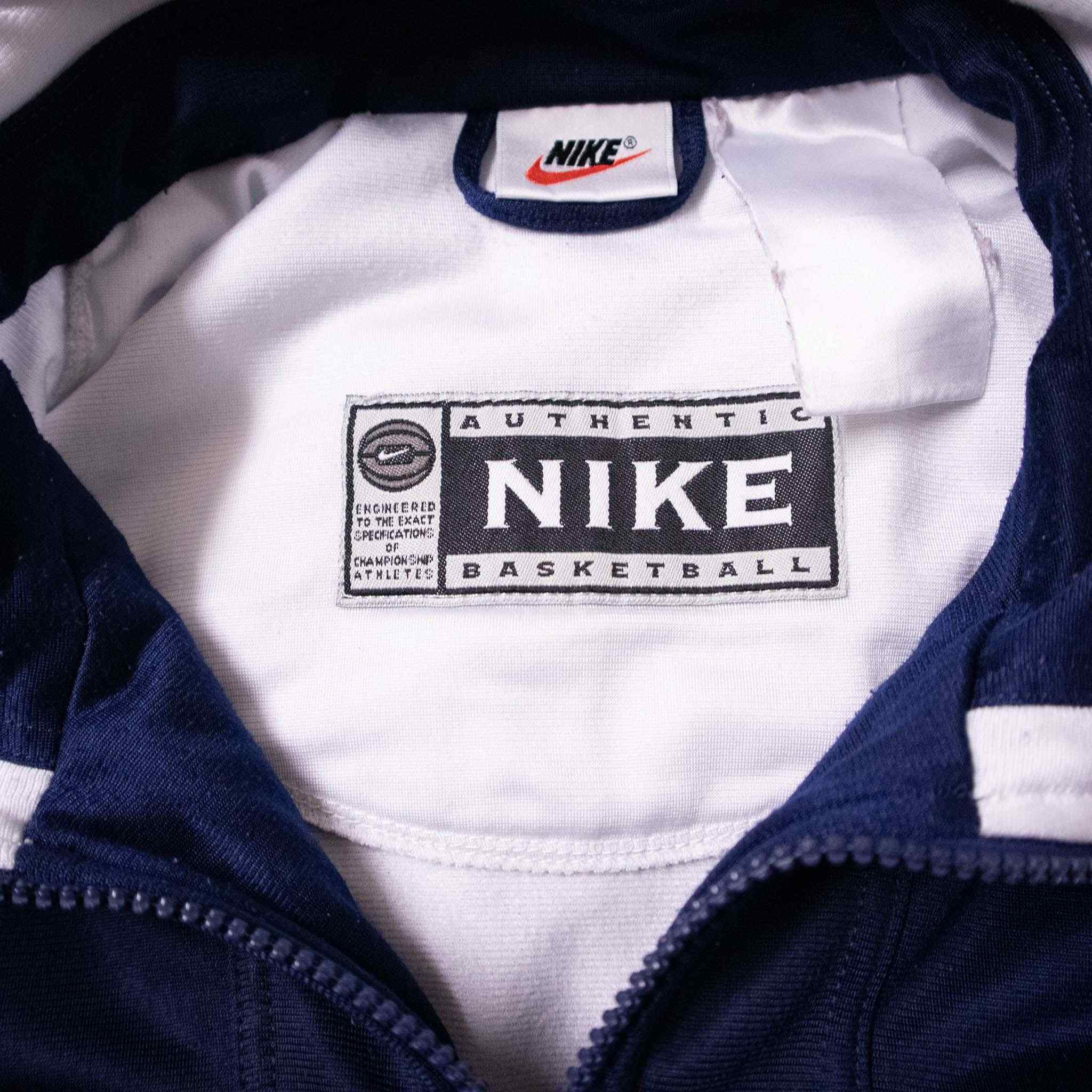 Nike Vintage Sweatshirt - Size L