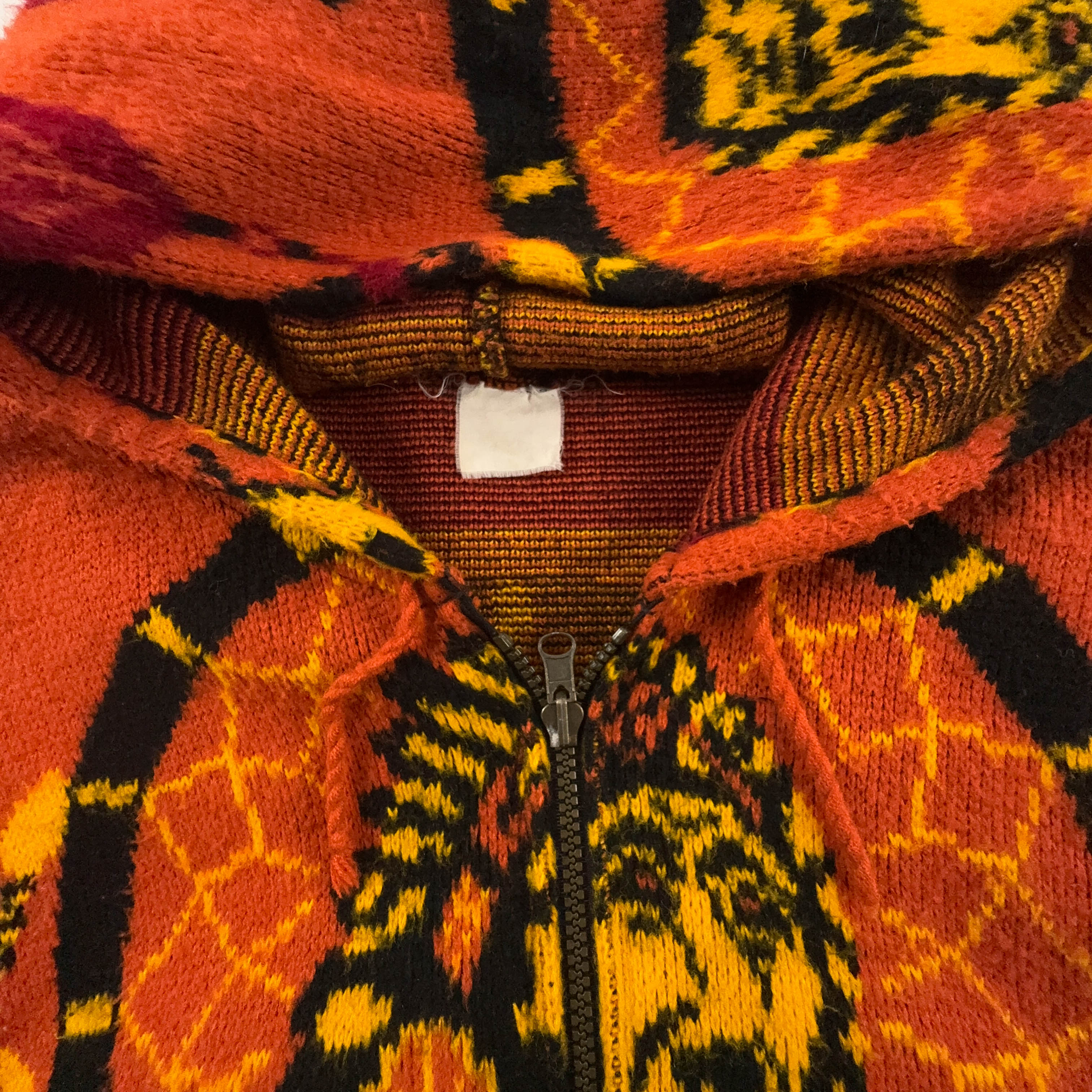 Cardigan Vintage arancione tribale con cappuccio e grafica misto lana anni 80 90 - Taglia L uomo