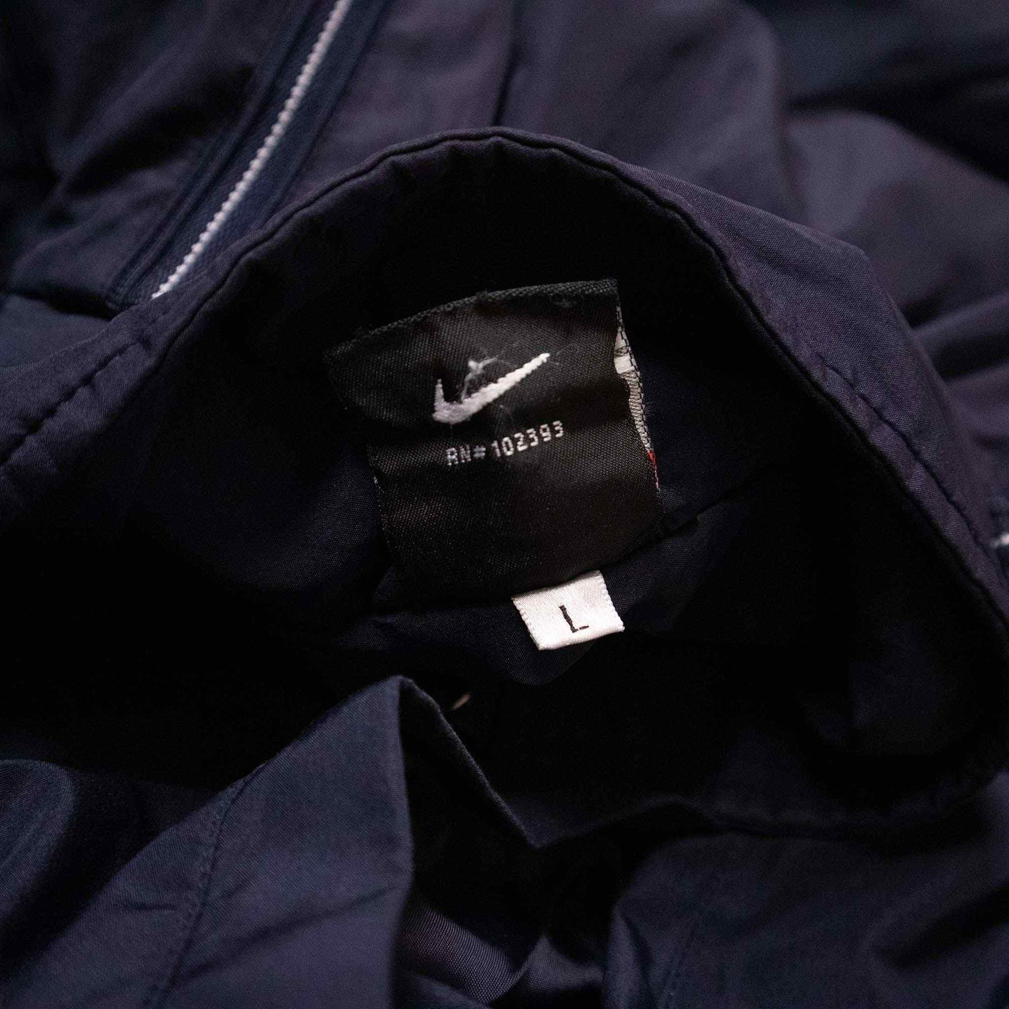 Nike Vintage Windbreaker - Size M/L