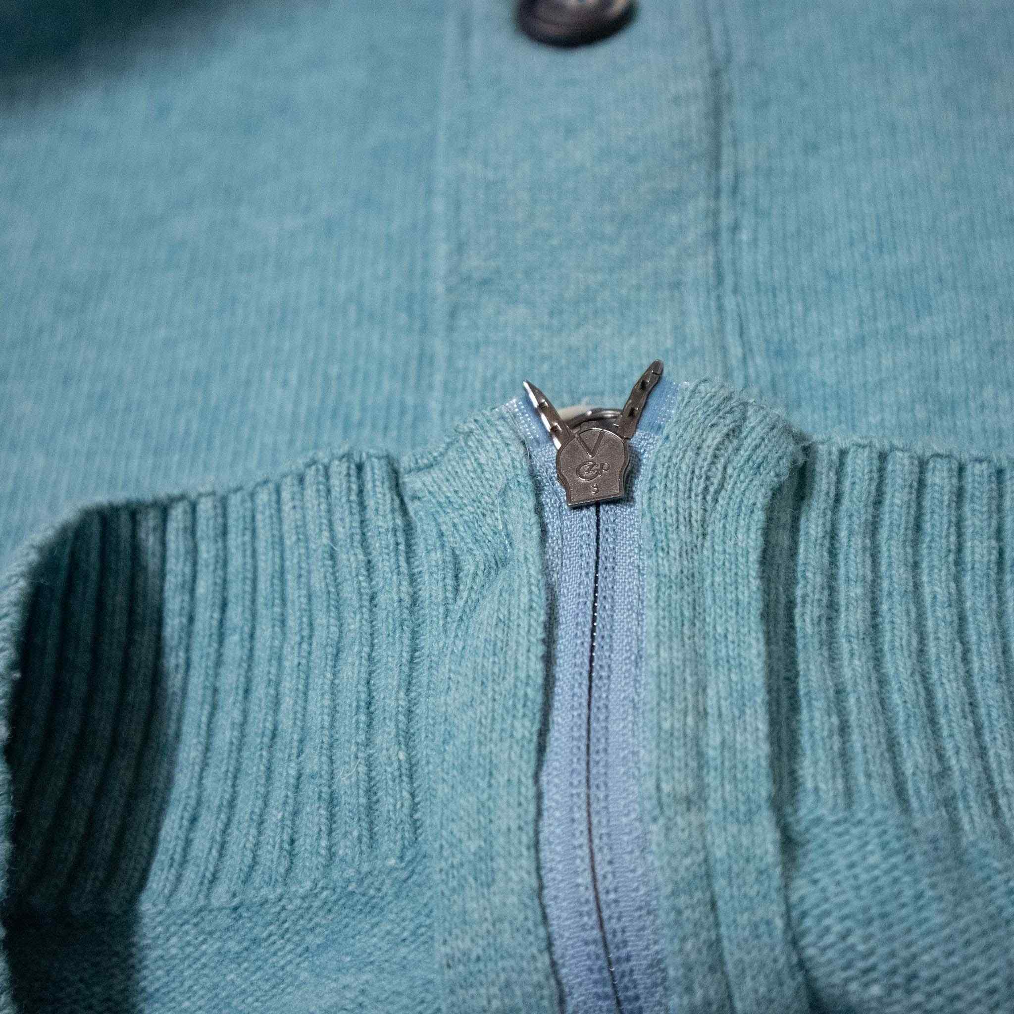 100% Vintage wool cardigan - Size M/L