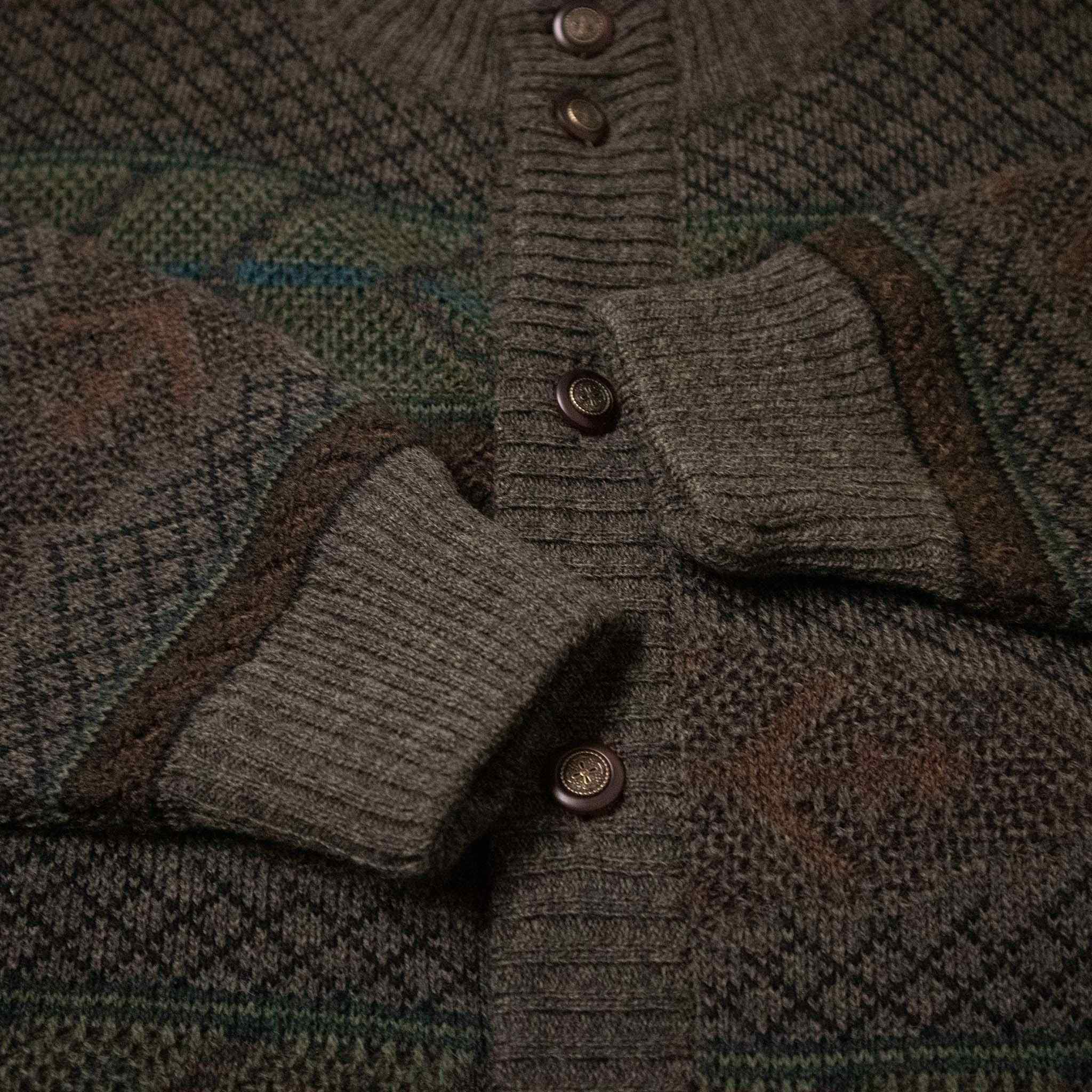 Vintage 50% wool cardigan - Size L