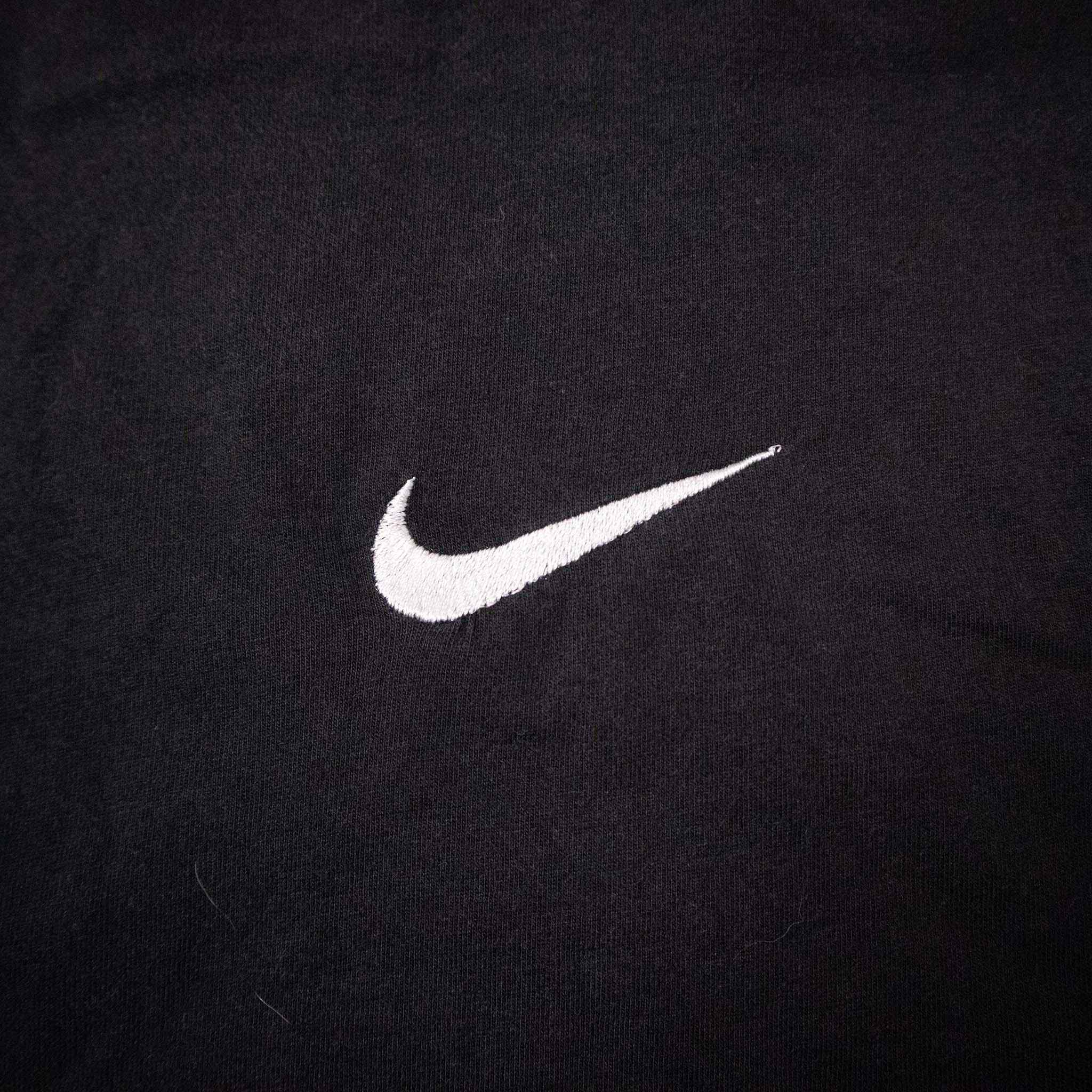 Nike Vintage T-Shirt - Size M