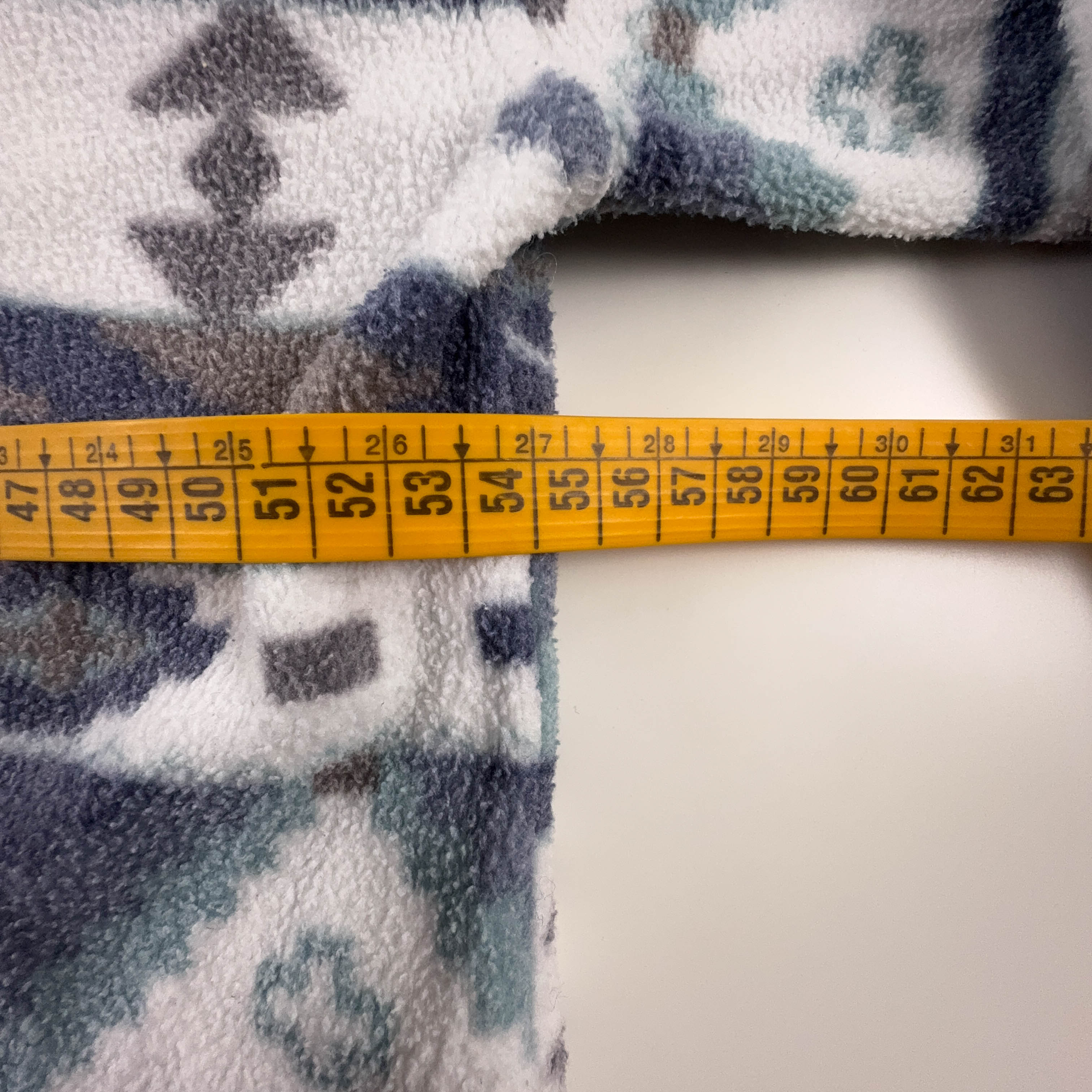 Pile Vintage bianco e azzurro astratto con zip anni 80 90 - Taglia M/L uomo