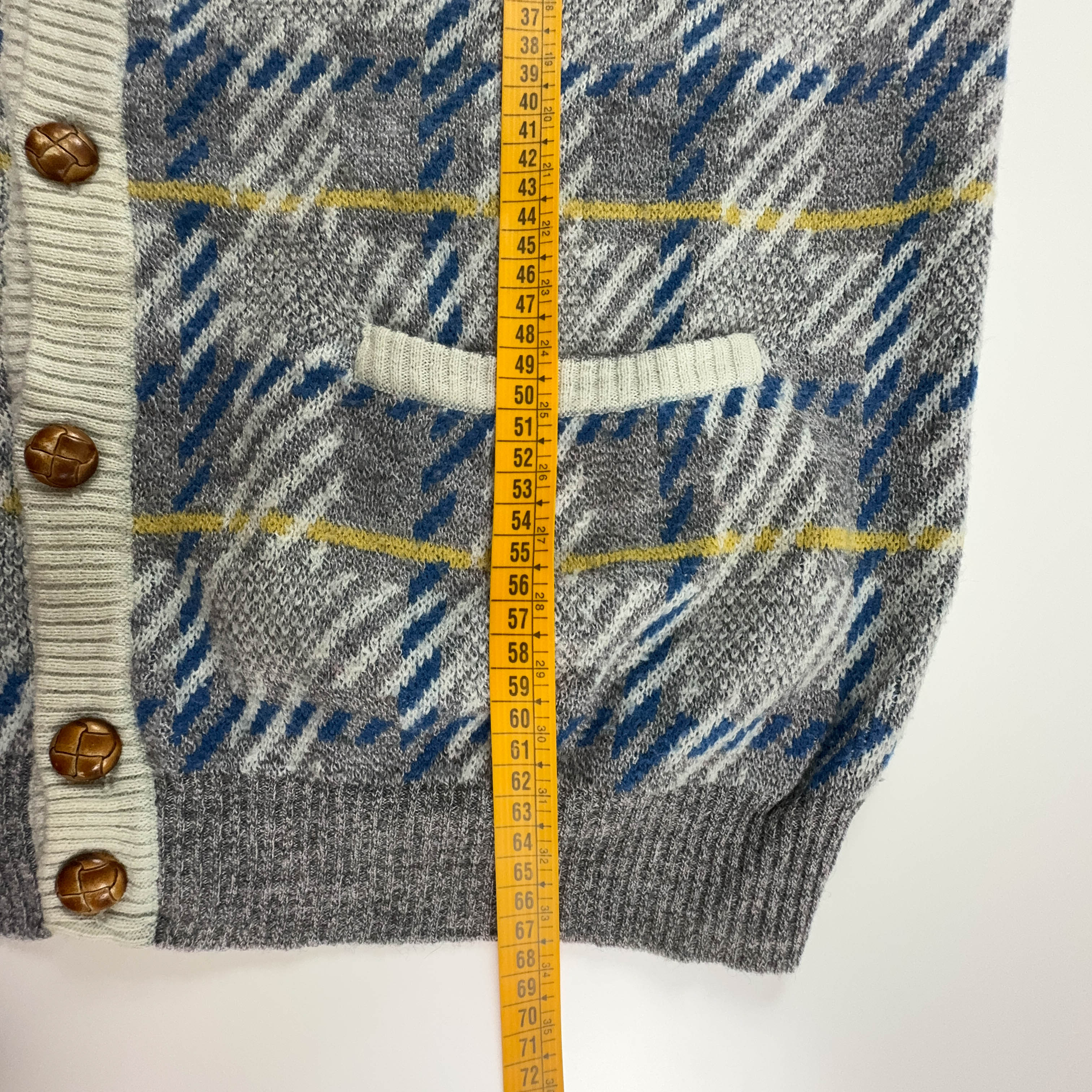 Vintage Cardigan 40% Wool Grey and Blue Check with Buttons - Size 52 L Men