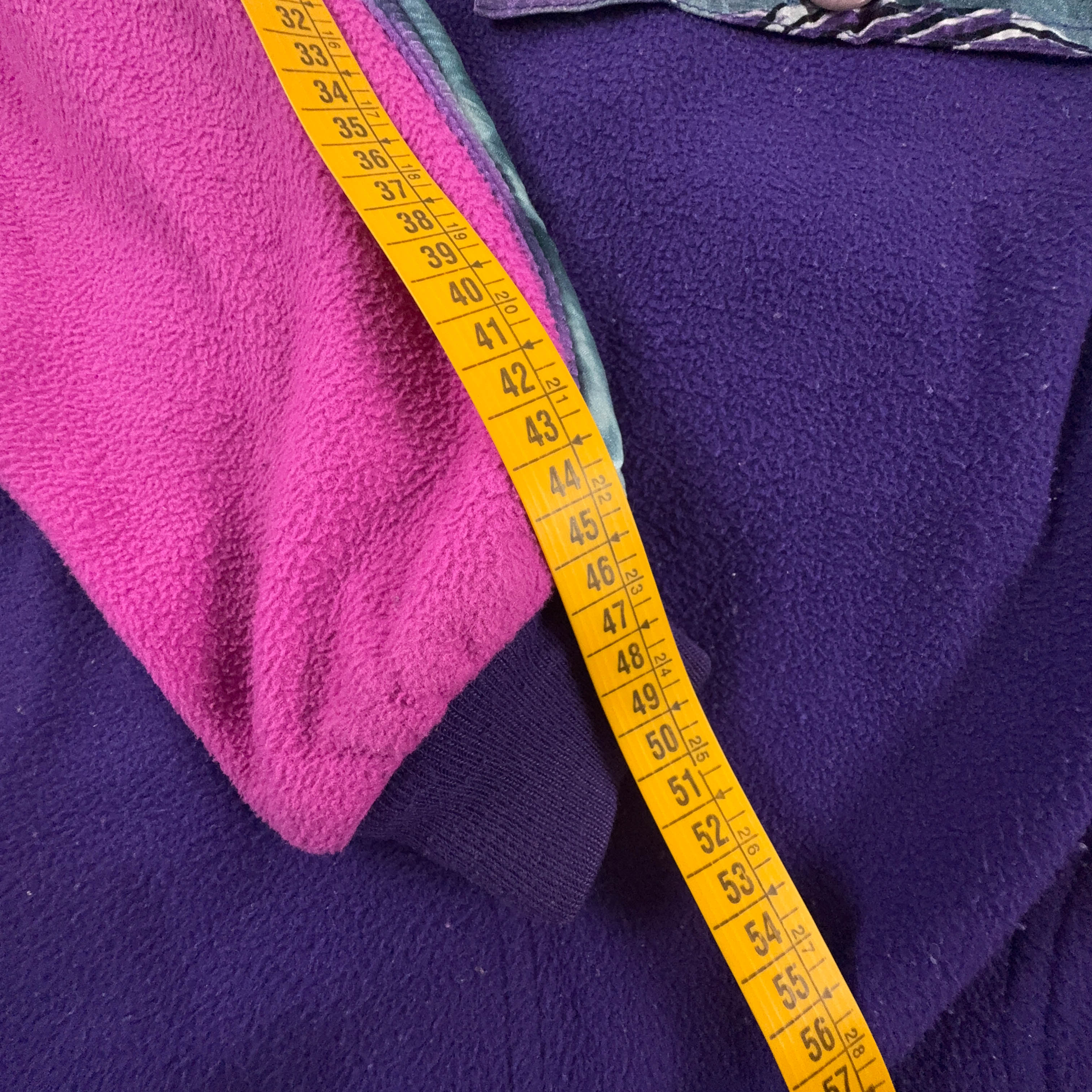 Pile Maser Vintage viola e fucsia astratto con ricamo anni 80 90 - Taglia 48 uomo